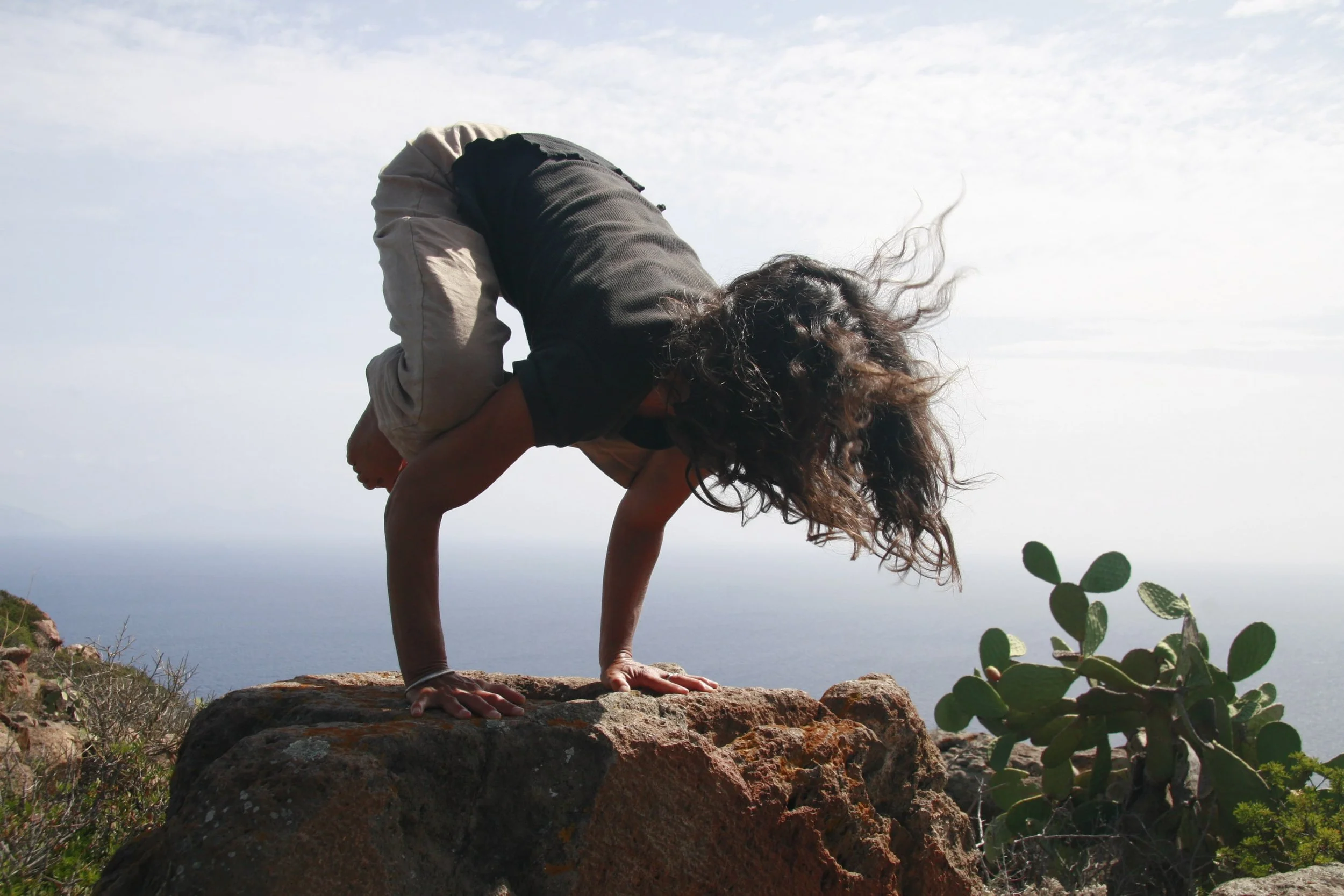 Daniela von Arx Bern Yoga Casa del Sole Stromboli - Yoga Retreat