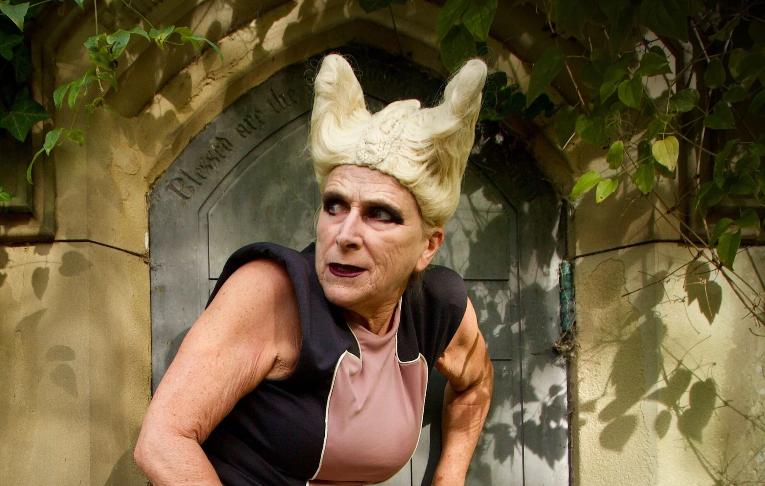 CREATIVE CLASS WITH LIZ AGGISS - 15 April to 20 May 2026