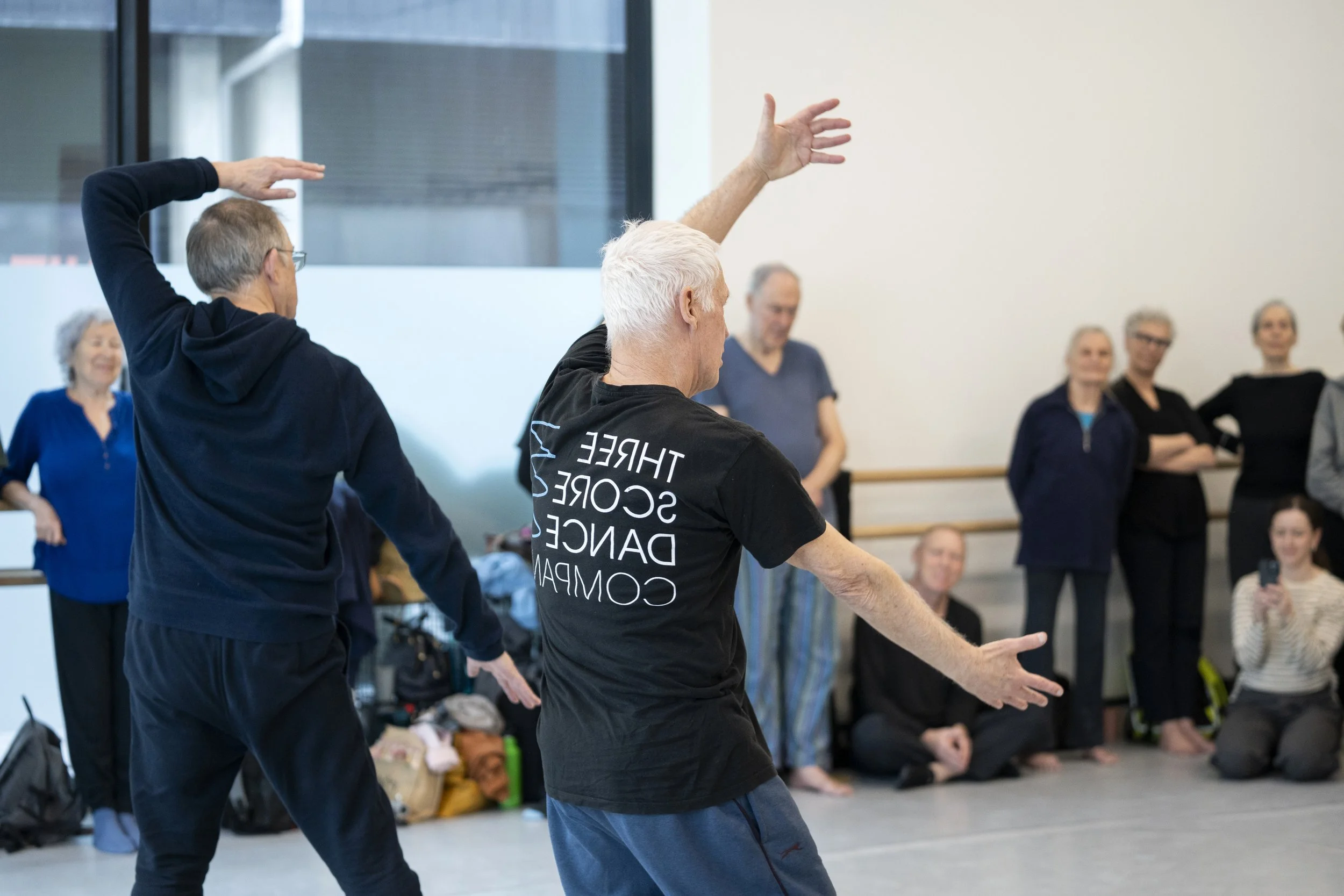 CONTEMPORARY DANCE FOR 55+ (GENERAL LEVEL) - 6 Nov to 18 Dec 2025