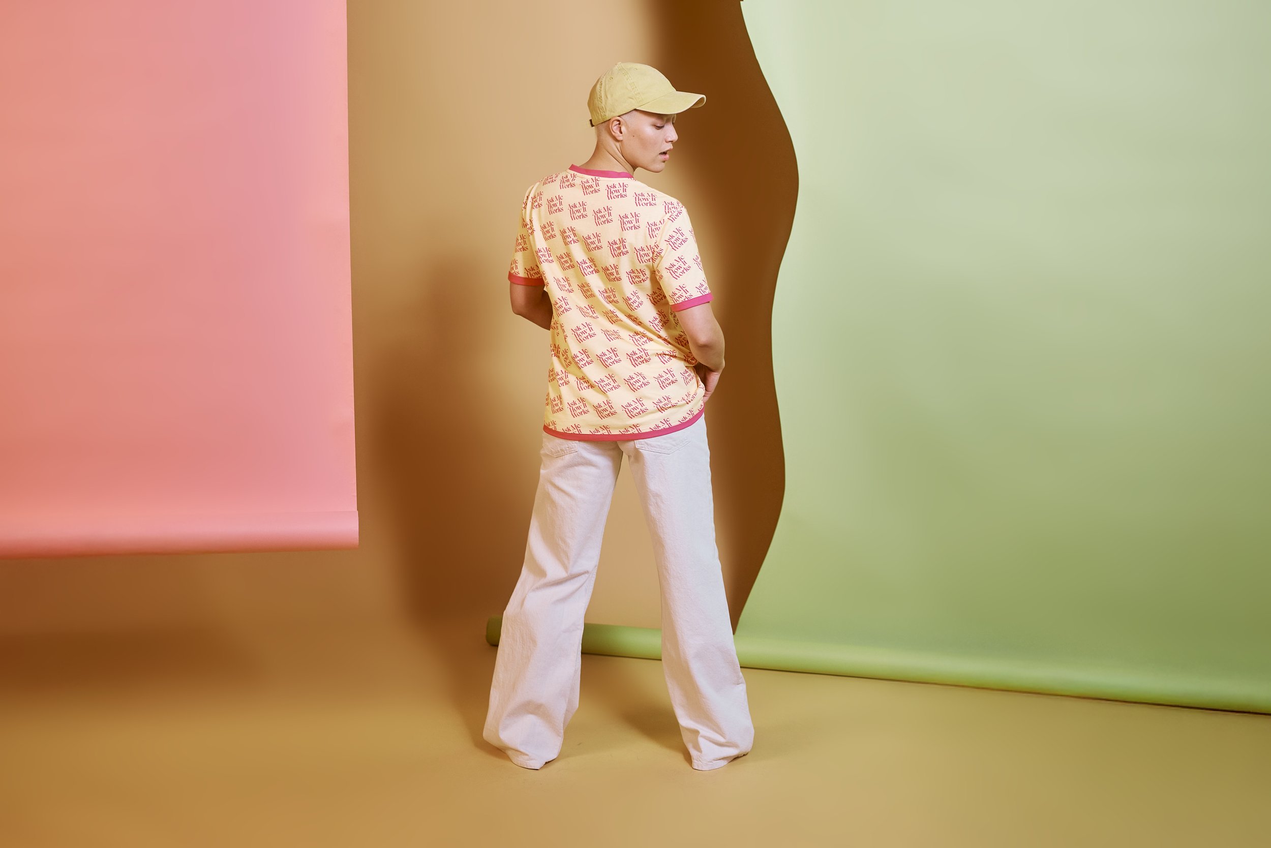 25_05_AMHIW_Merch14034_ALLOVER_Emmy.Back_conorvella_3000px.jpg