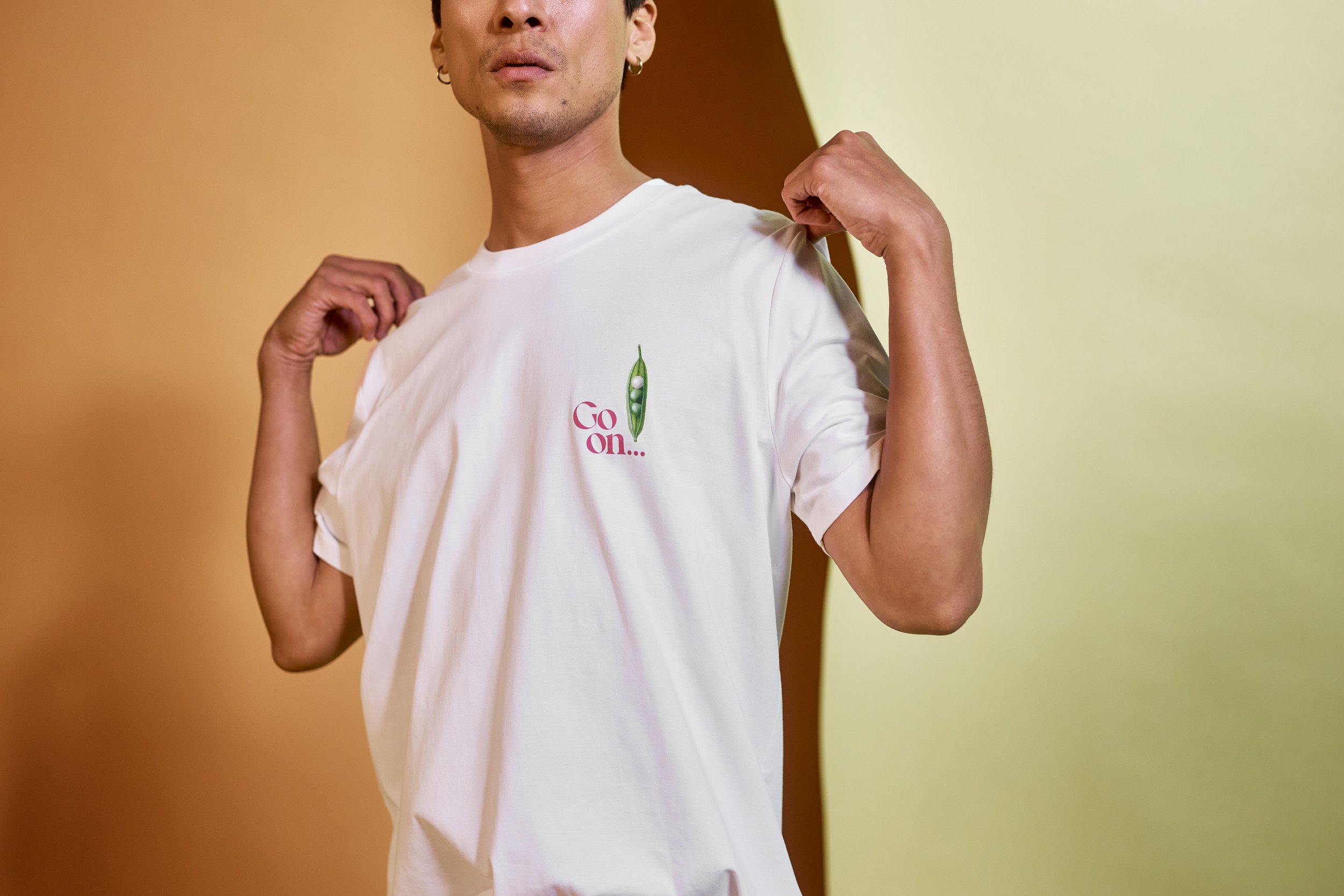 25_05_AMHIW_Merch13605_PLACEPRINT_Erny.Detail_conorvella_3000px.jpg
