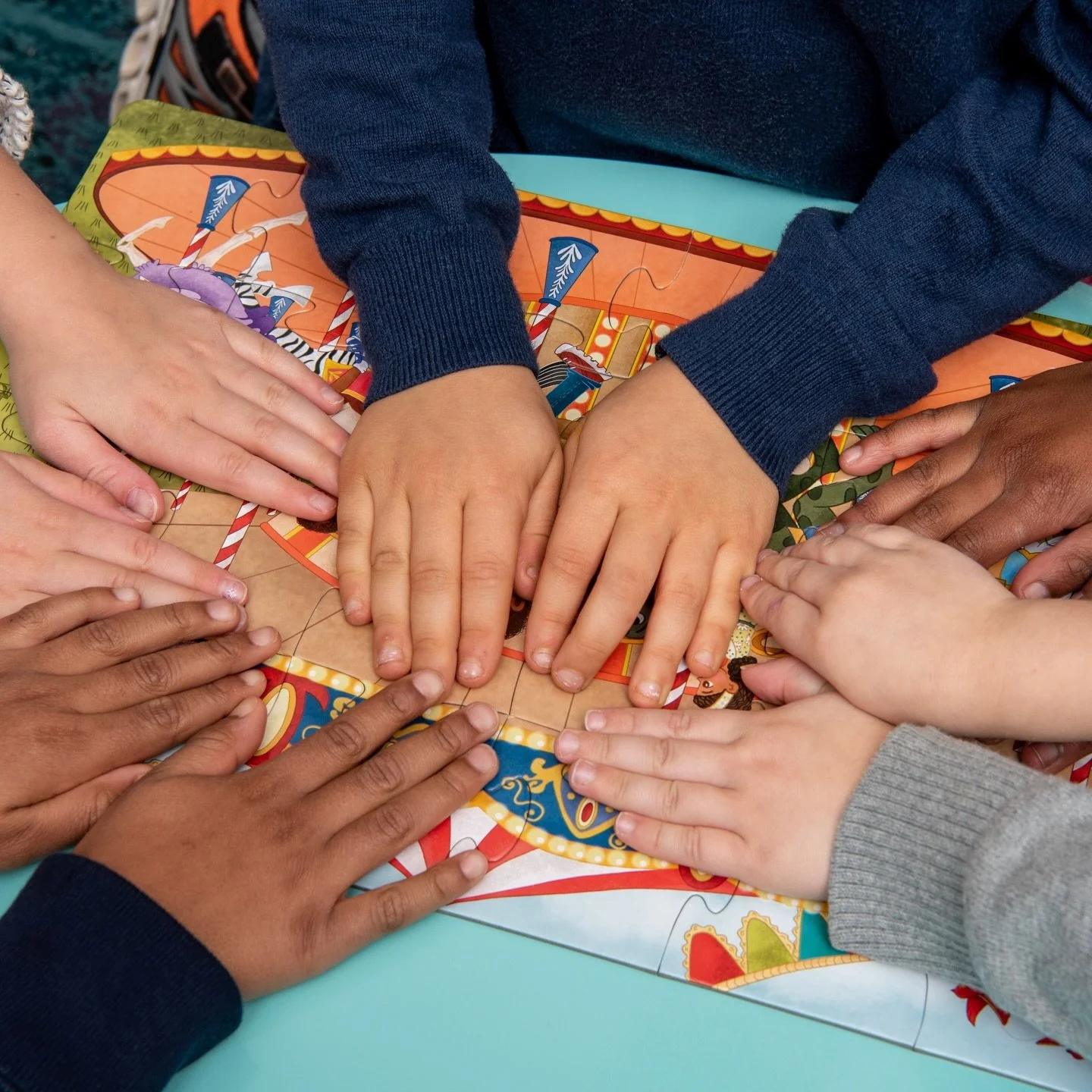 Small hands. Shared joy. 💛
This is where connection begins. 

Let kids play&mdash;and watch as they learn, laugh, and figure it all out together.

Bound upward through play!&trade;️
Shop the collection at the link in bio.

📸 credit: @emcalary ✨

#u