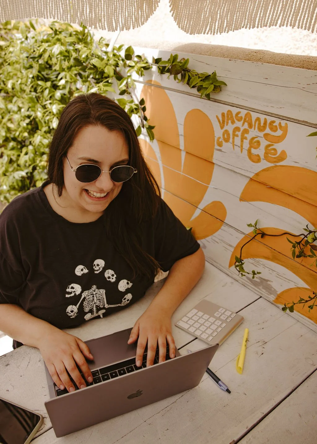 juggling all your finances, helping business owners solve their financial burdens and worries, highlighting clients wins, interior designer bookkeeper, reconciliation help for small business owners
