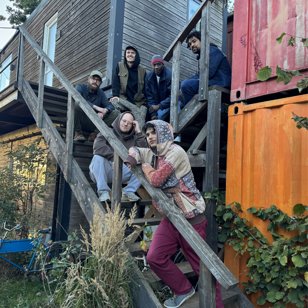 Modou and the Shakers