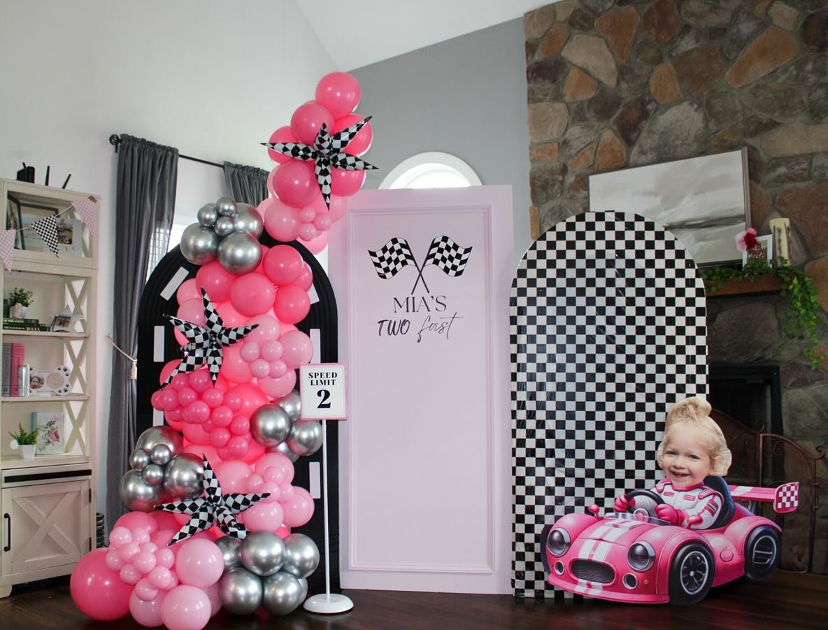 𝑻𝒘𝒐 𝑭𝒂𝒔𝒕 𝑻𝒘𝒐 𝑭𝒖𝒓𝒊𝒐𝒖𝒔 🏁
#njevent #njevents #njeventstylist #eventstyling #eventstylist #tuftexballoons #balloonartist #balloongarland #balloongarlands #balloongarlandbackdrop #twofast #eventstyling #secondbirthday #secondbirthdaypar