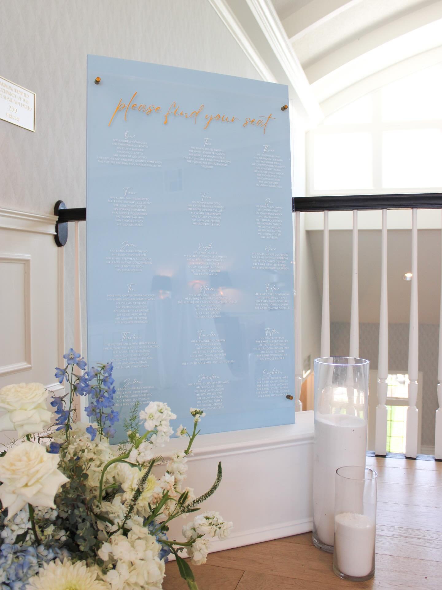 Dripping in gold and dipped in blue — coastal cool meets timeless glam 🌊
#seatingchart #seatingchartideas #weddingdecor #weddingdecorator #eventstylist #eventstyling #2025brides #2025bride #2025weddings #southjerseyweddings #phillywedding #ph