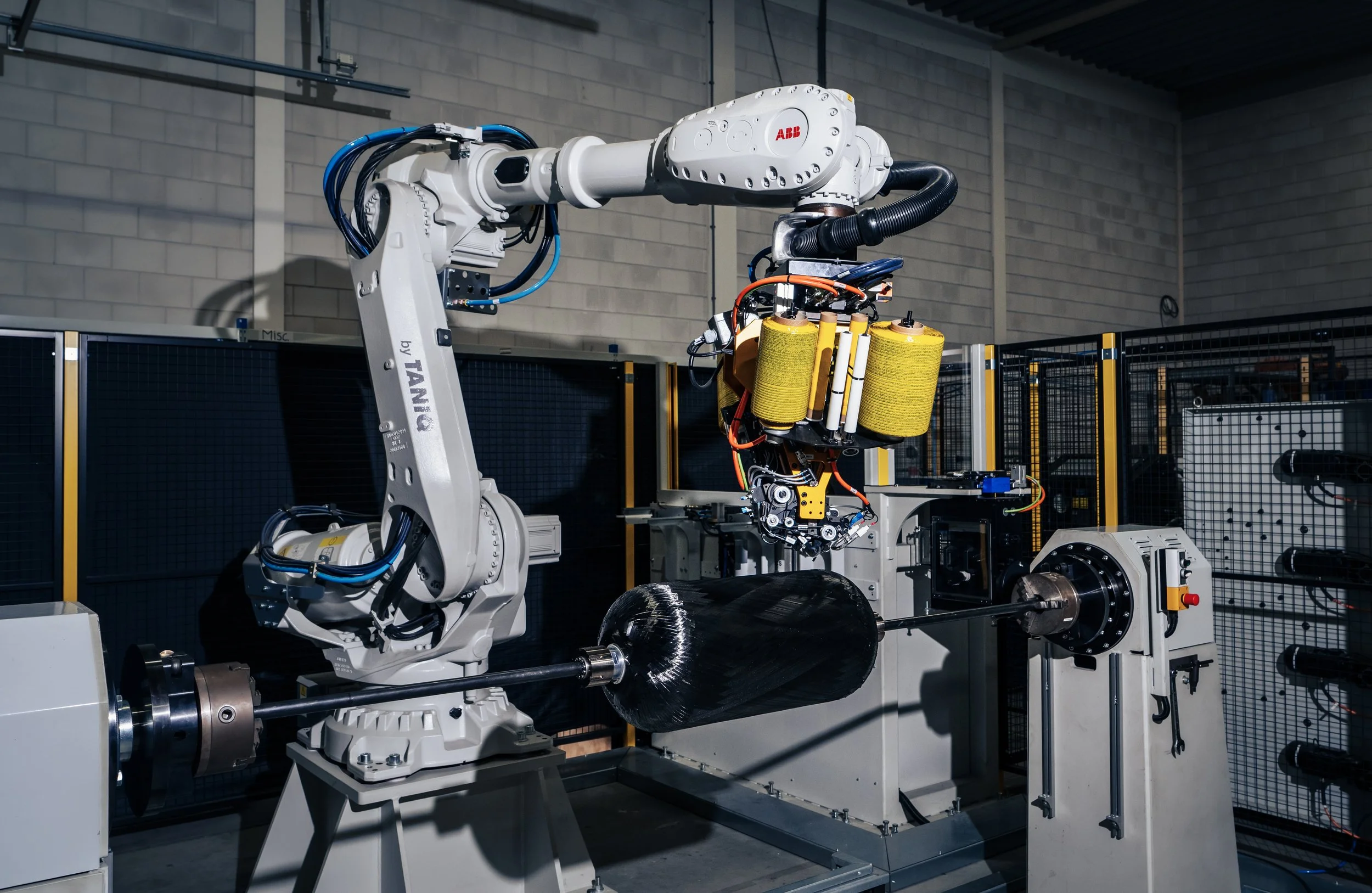 Integrating Filament Winding, AFP &amp; Rubber Winding into a Single Unified Design &amp; Manufacturing System