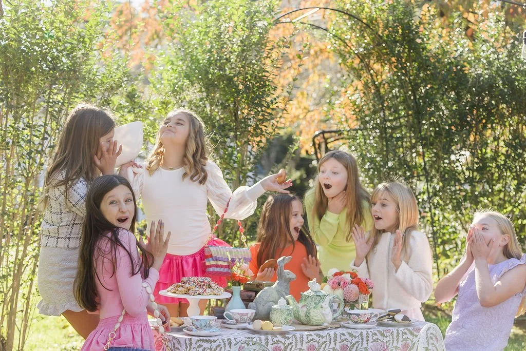 Why (the Wall Street journal says) Your Business Needs a Storyteller 