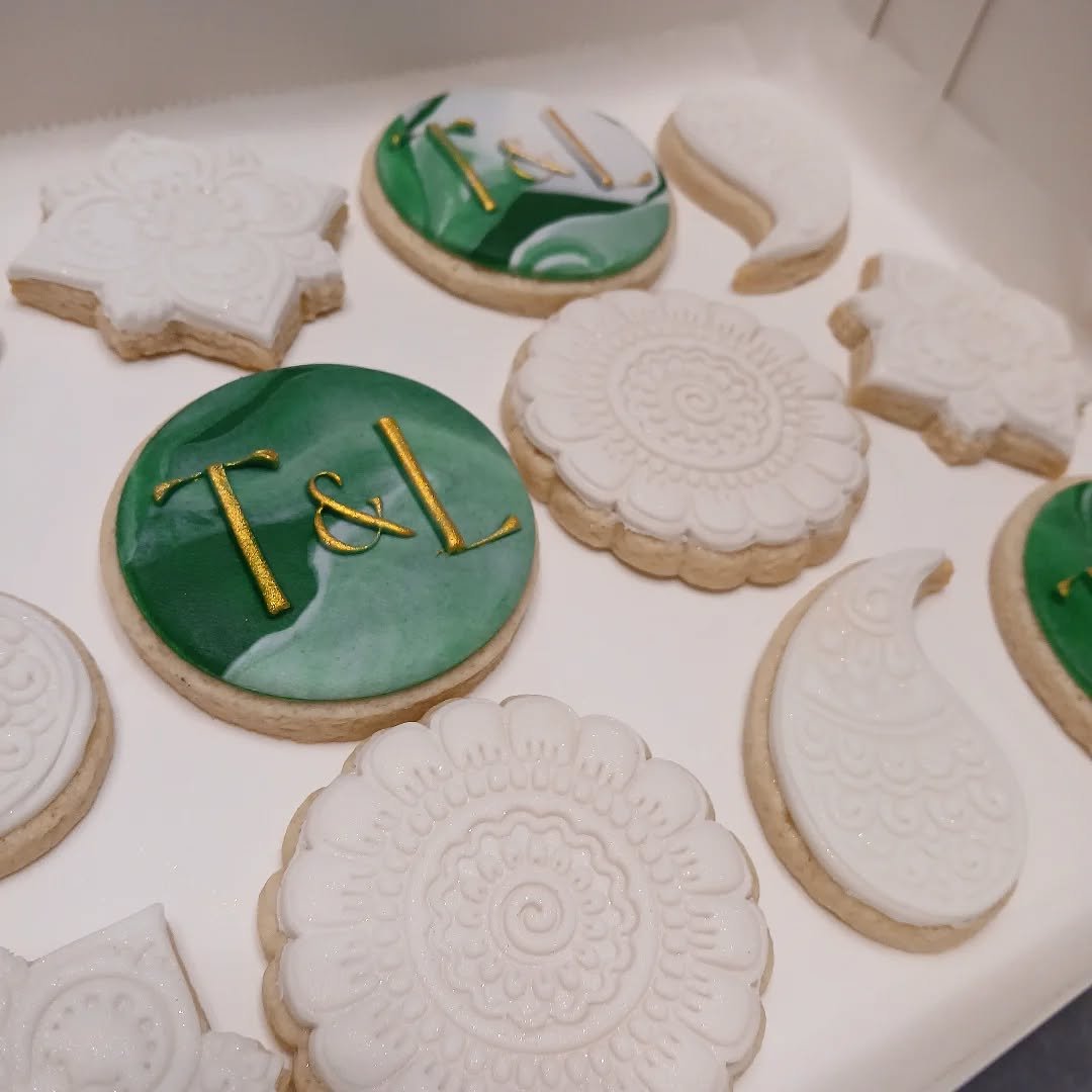 Mendhi Cookies & Treats ✨️
These custom cookies were so so fun to design! We made the mendhi designs online and converted those into 3D prints for the stamps and cookie cutters. I LOVE how they came out!
We also custom designed and printed the