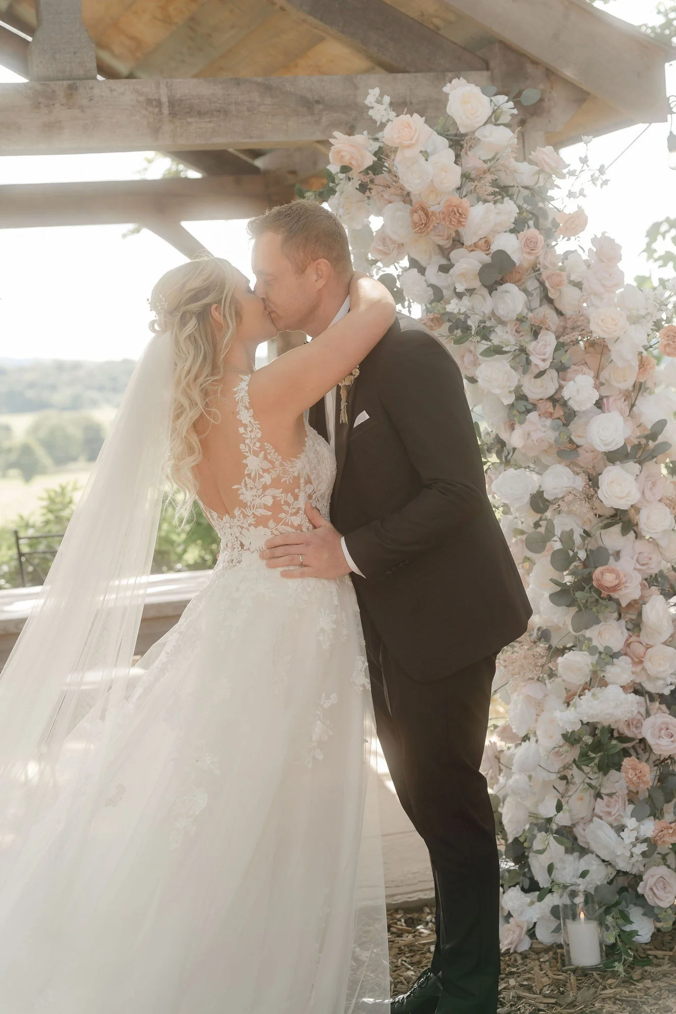 38-Beth&JohnWeding-376.jpg
