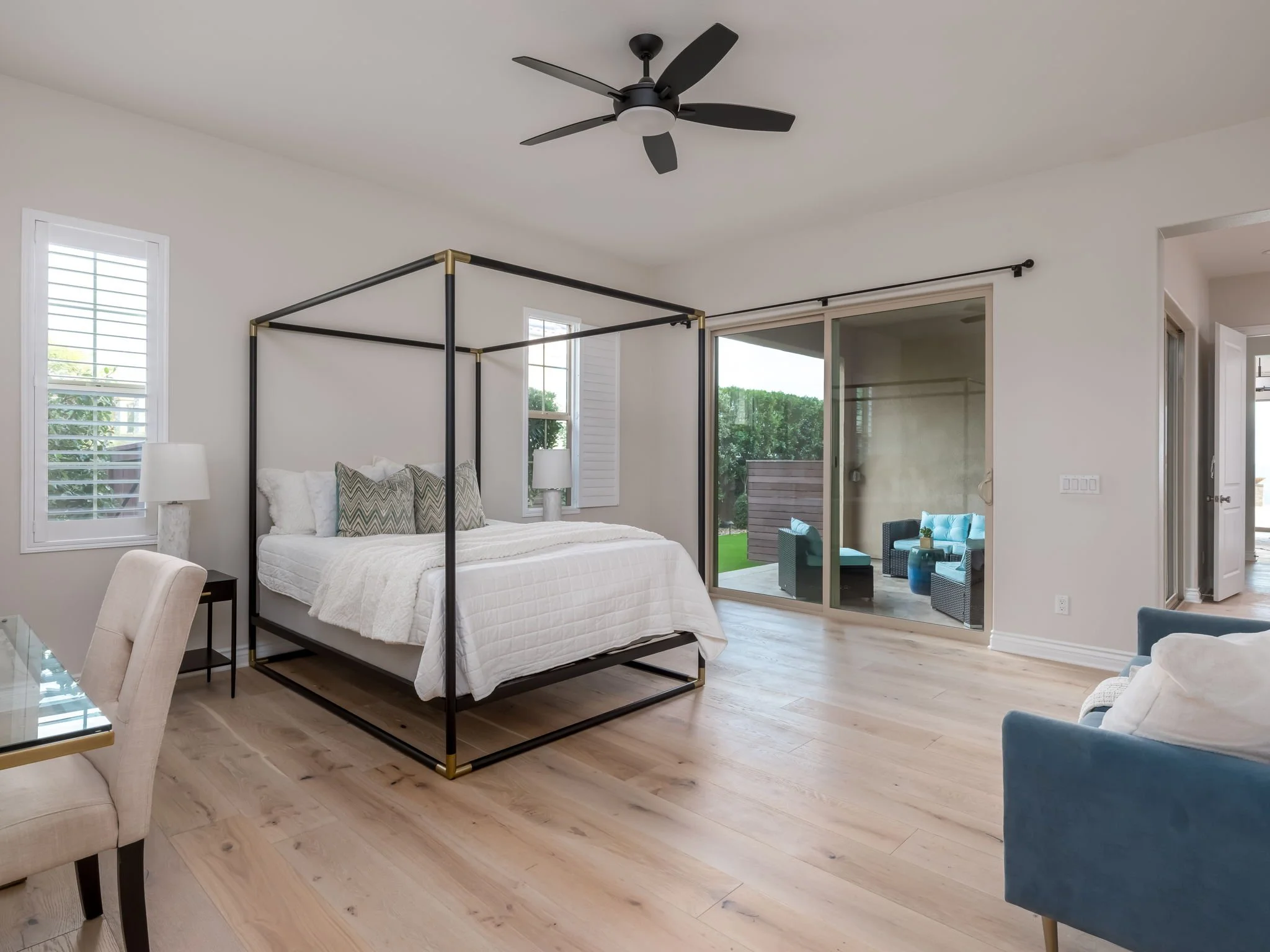 10-web-or-mls-546-Ledge-St-SandKasl-Imaging-Gary-Kasl-San-Diego-Residential-Hospitality-Photography-17.jpg