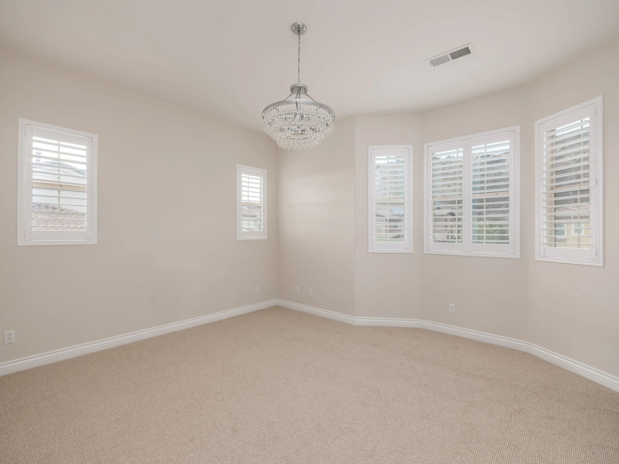 24-web-or-mls-546-Ledge-St-SandKasl-Imaging-Gary-Kasl-San-Diego-Residential-Hospitality-Photography-30.jpg