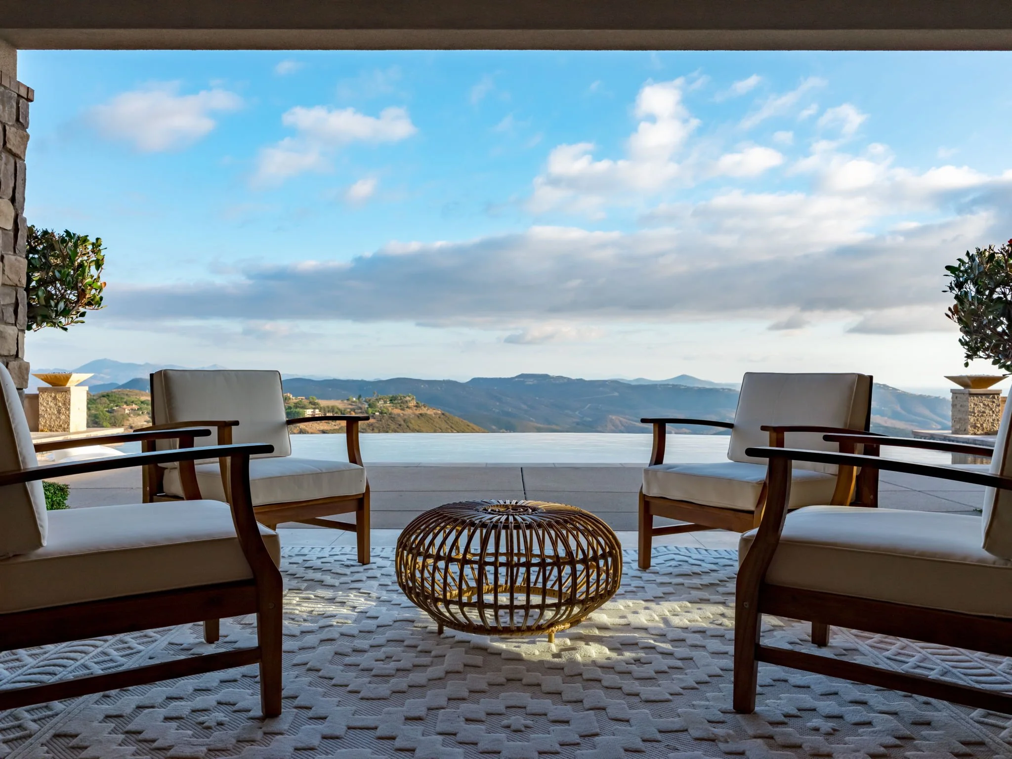 26-web-or-mls-546-Ledge-St-SandKasl-Imaging-Gary-Kasl-San-Diego-Residential-Hospitality-Photography-32.jpg