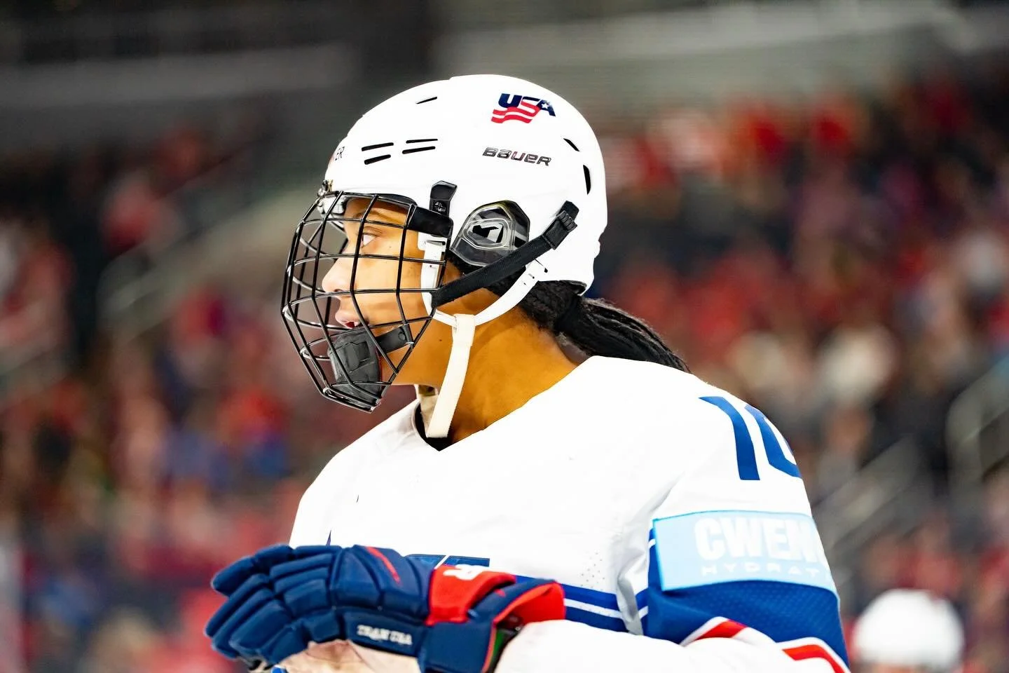 History made. 🏒✨

@laila_edwards has become the first Black Olympian to represent @usahockey in women&rsquo;s hockey! A milestone moment for the sport and for representation at the highest level.

Her achievement is the result of years of hard work,