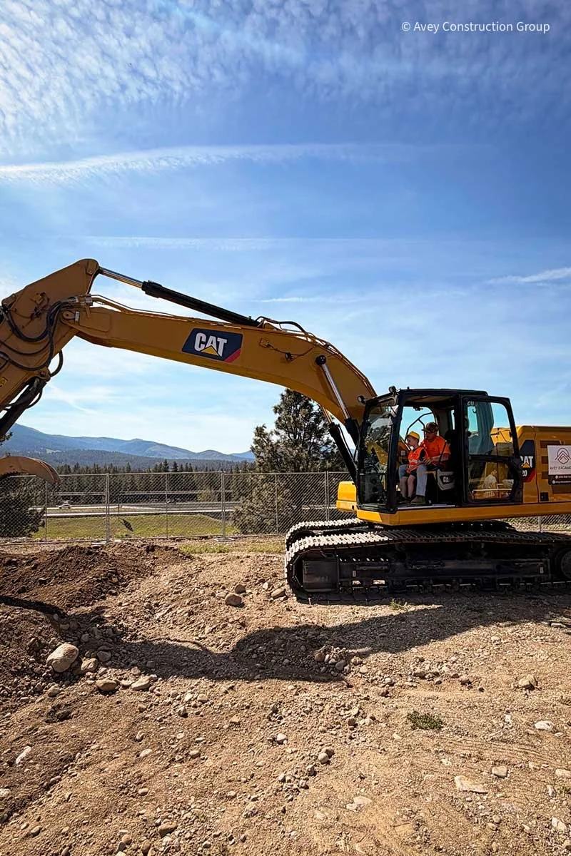 ave-excavation_dozer_day-2.jpg
