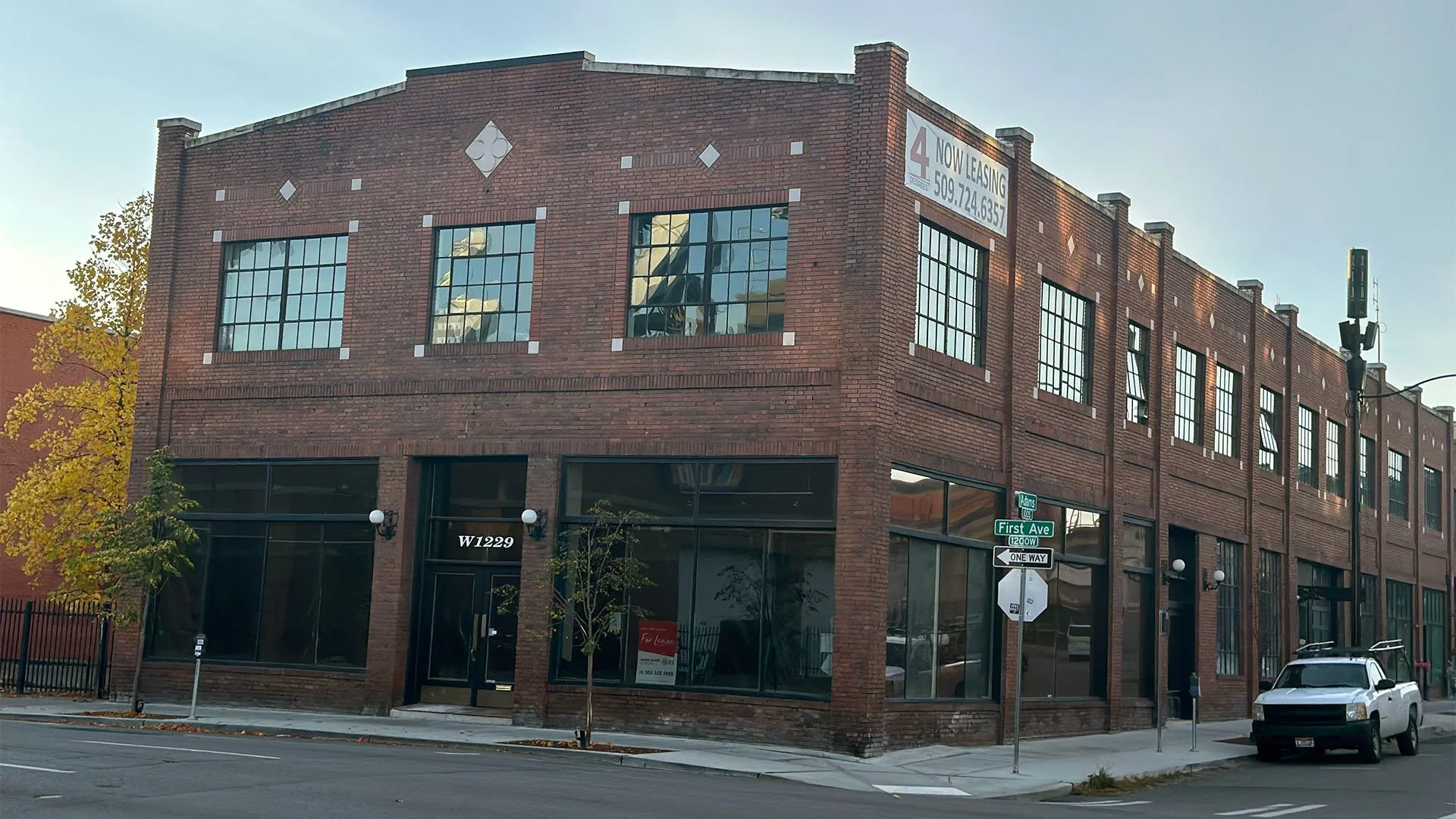 lolo_lofts_spokane-19201080.jpg