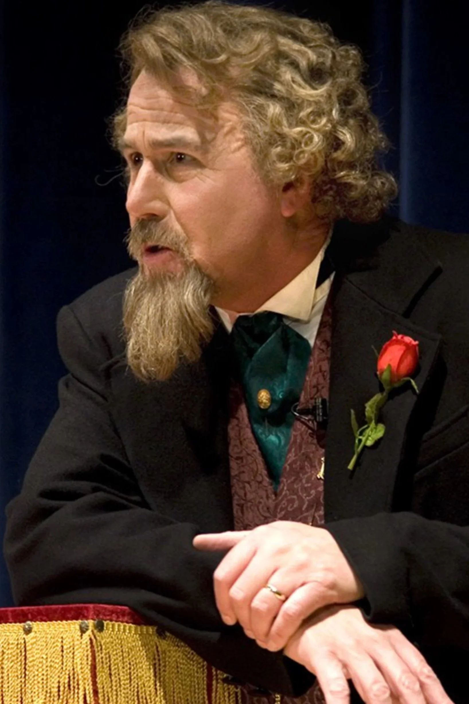 A CHRISTMAS CAROL starring Mike Randall