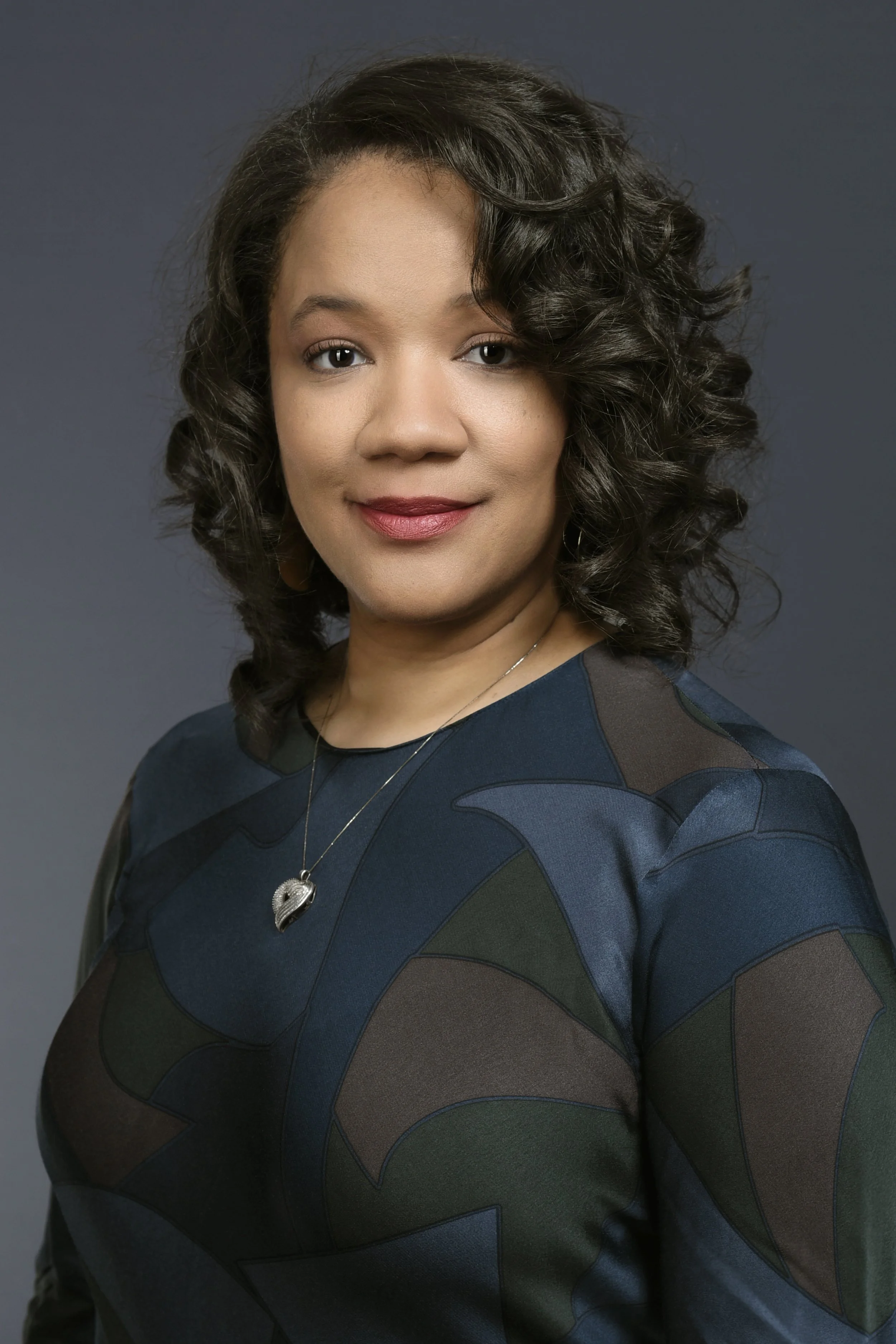 Robin Rue Simmons