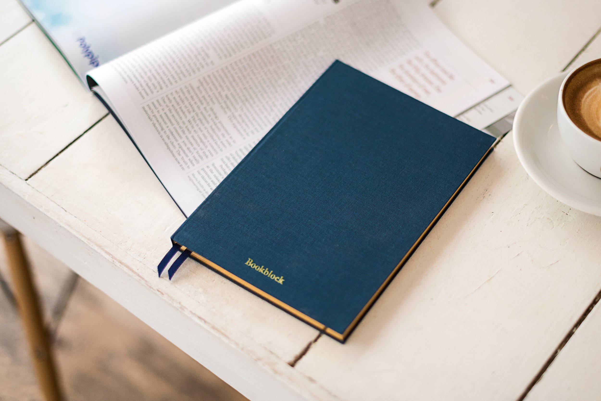 5 Ways to Publish Your Book: Which Option Suits Speculative Fiction Authors?