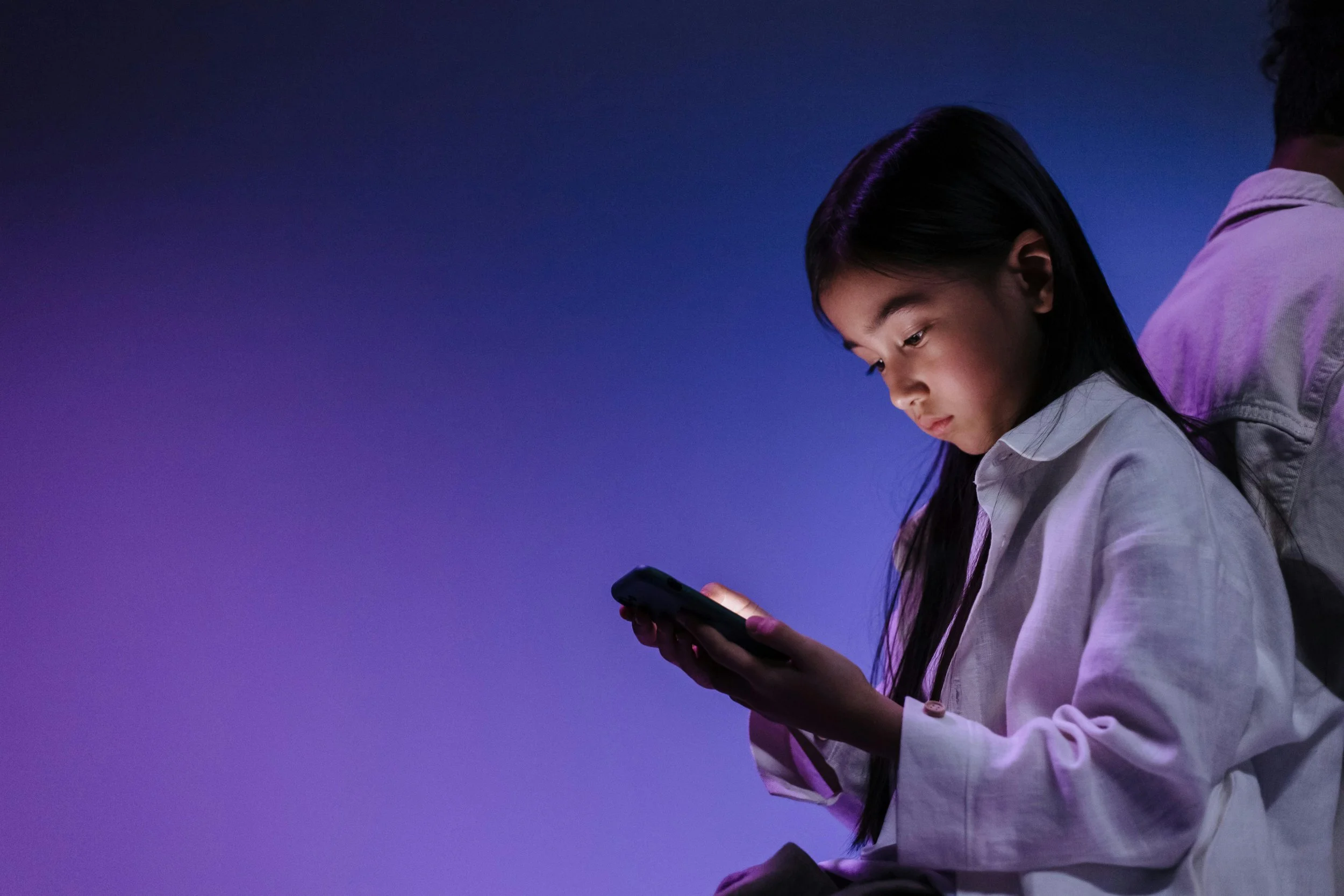 How cyberbullying and online piracy develop during adolescence
