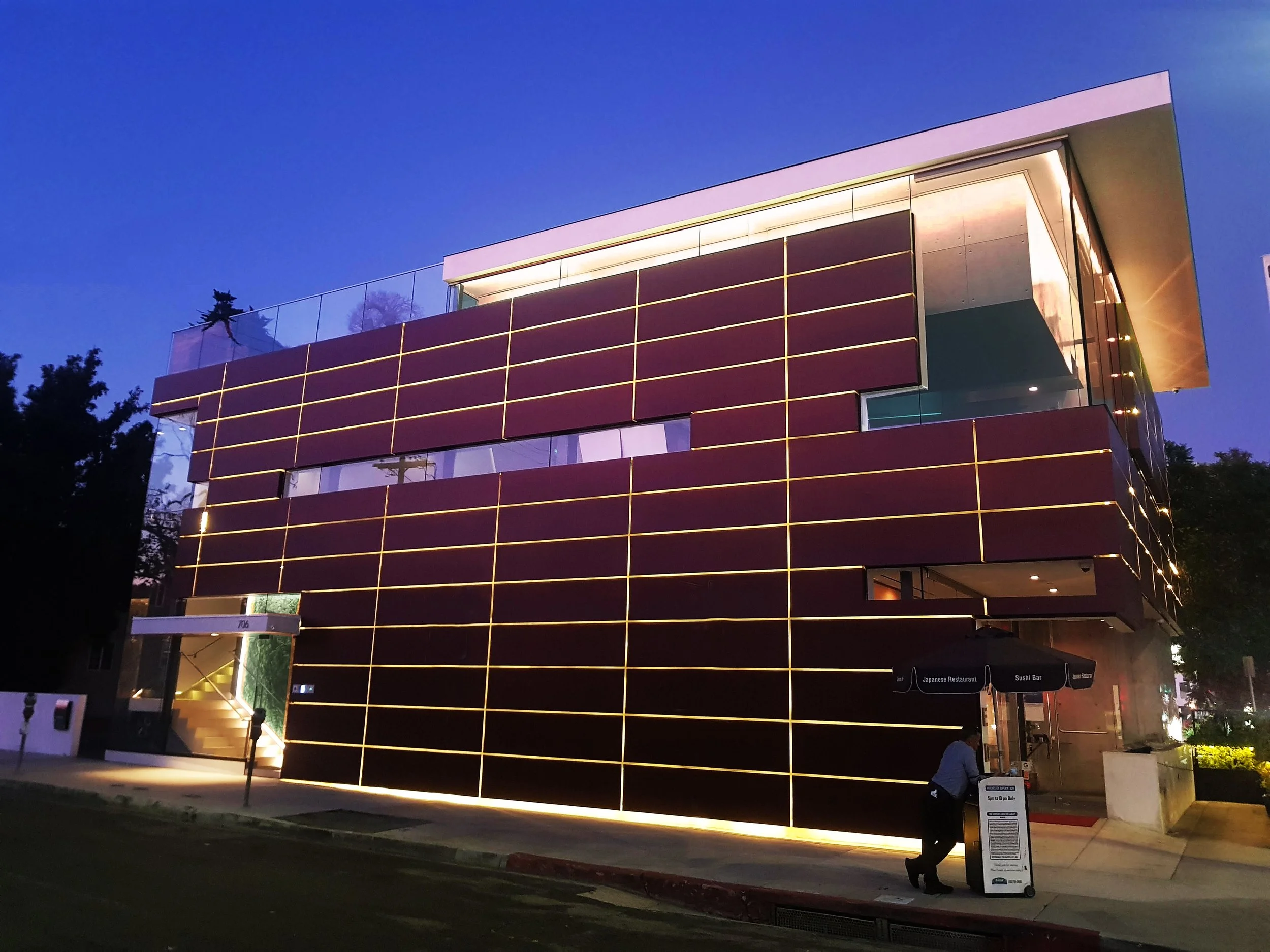 6623 Melrose Ave: LEASED TO JACARANDA