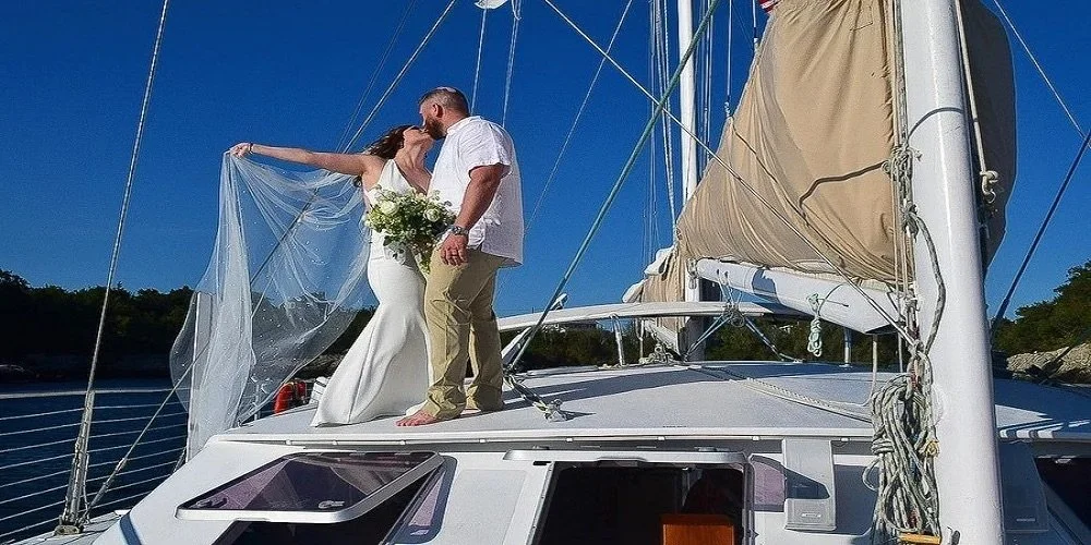63 CATAMARAN19.jpeg