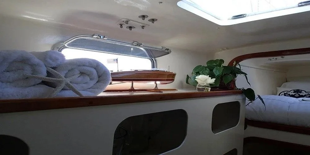 63 CATAMARAN24.jpeg