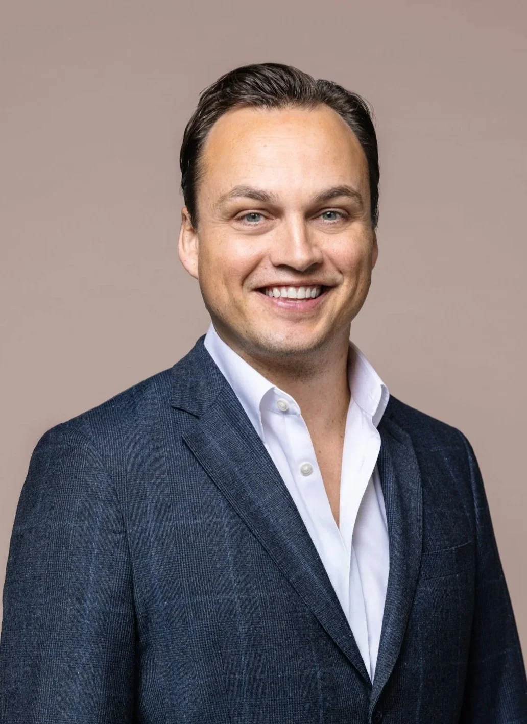 Professional photo of Josh Zierten, the Managing Director for Fort Point Real Estate Partners