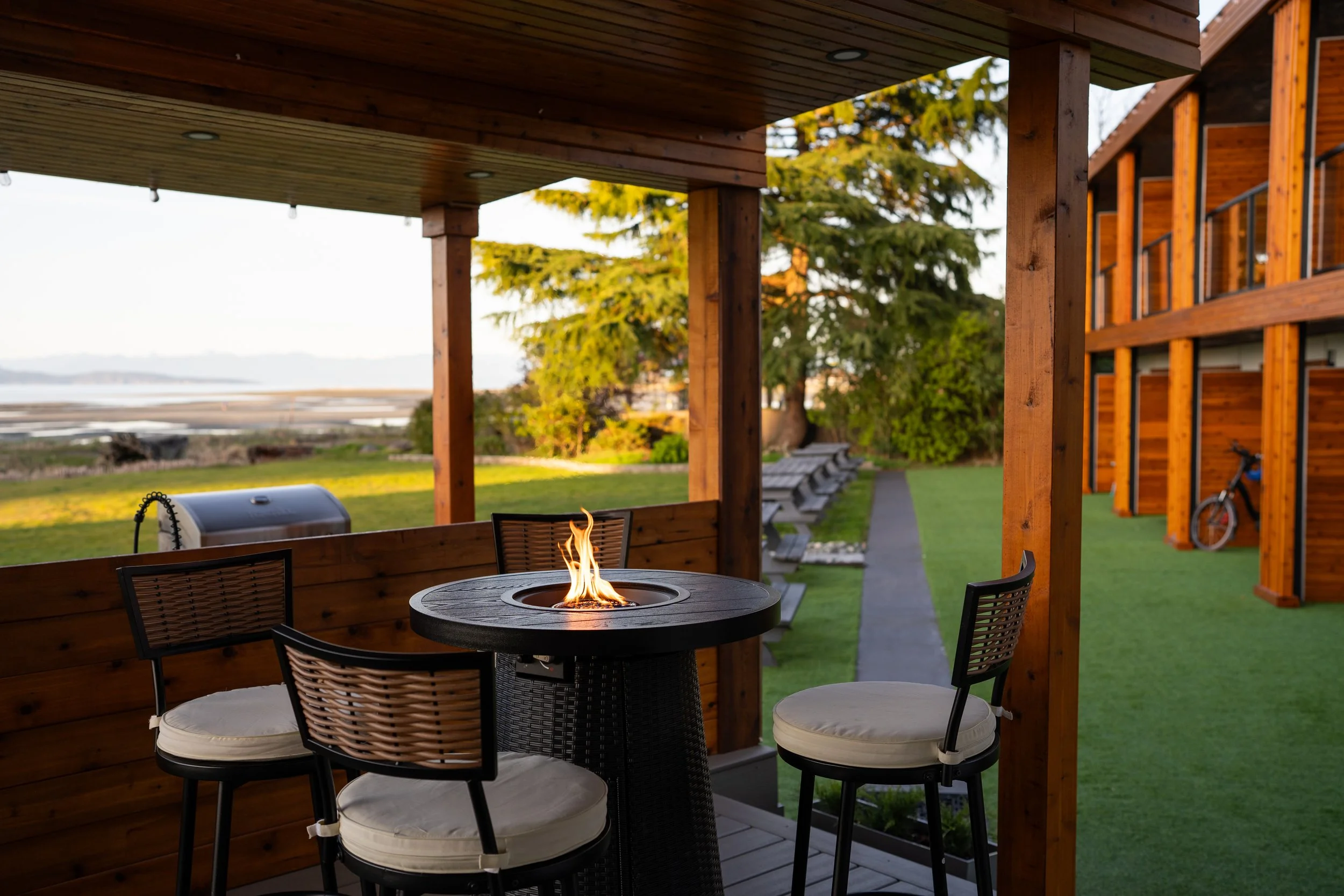 Firepit Table 1.jpg