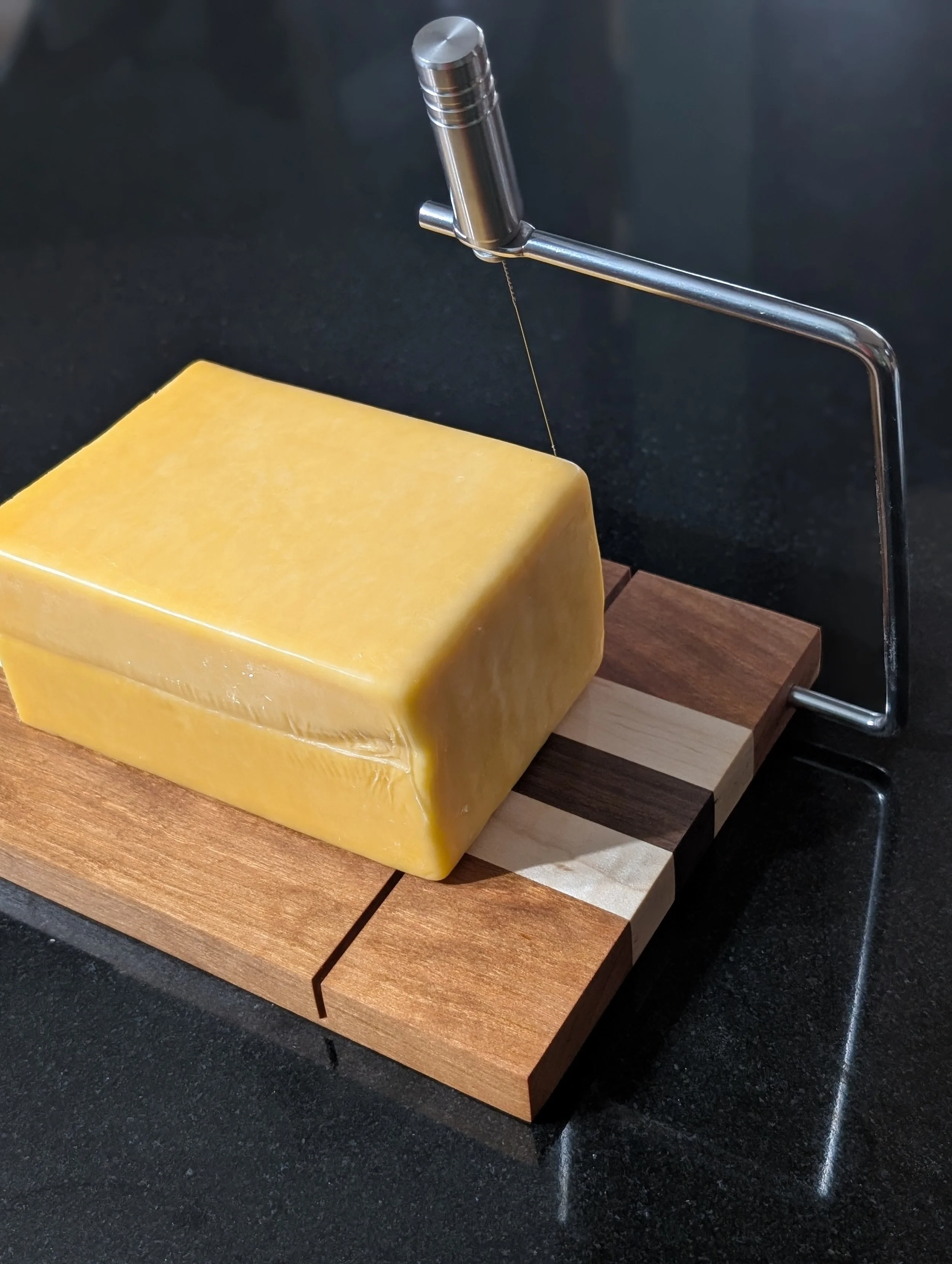 Cheese Board with Handle Up.jpg