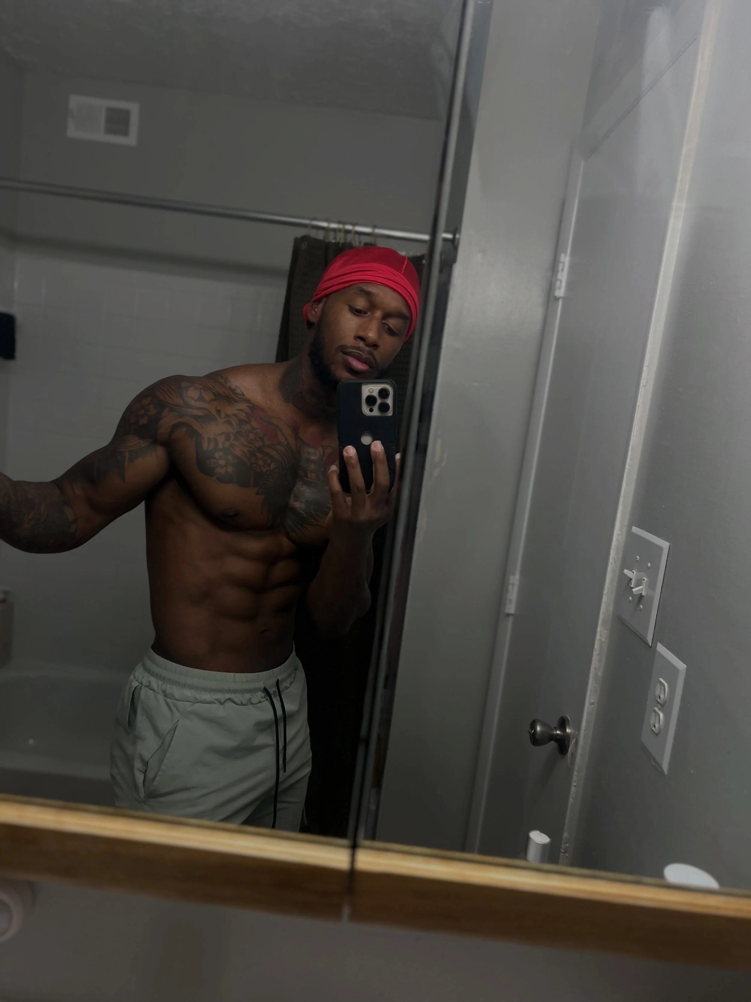 Pick up where you left off. NEVER QUIT. 💪🏾🔥

Finish what you set out to do. If you fell off your path, get back on it. Your goals are still waiting for you&mdash;and you can take that next step today.

I want each of you to remember: a setback doe