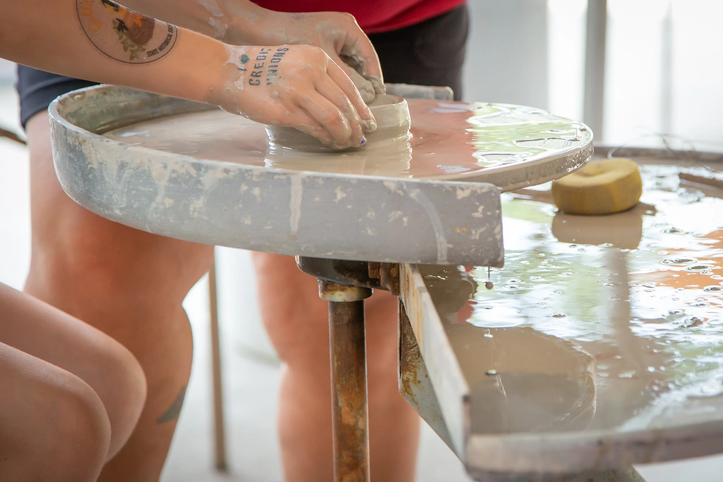 The Amazing Benefits of Joining a Pottery Class or Workshop