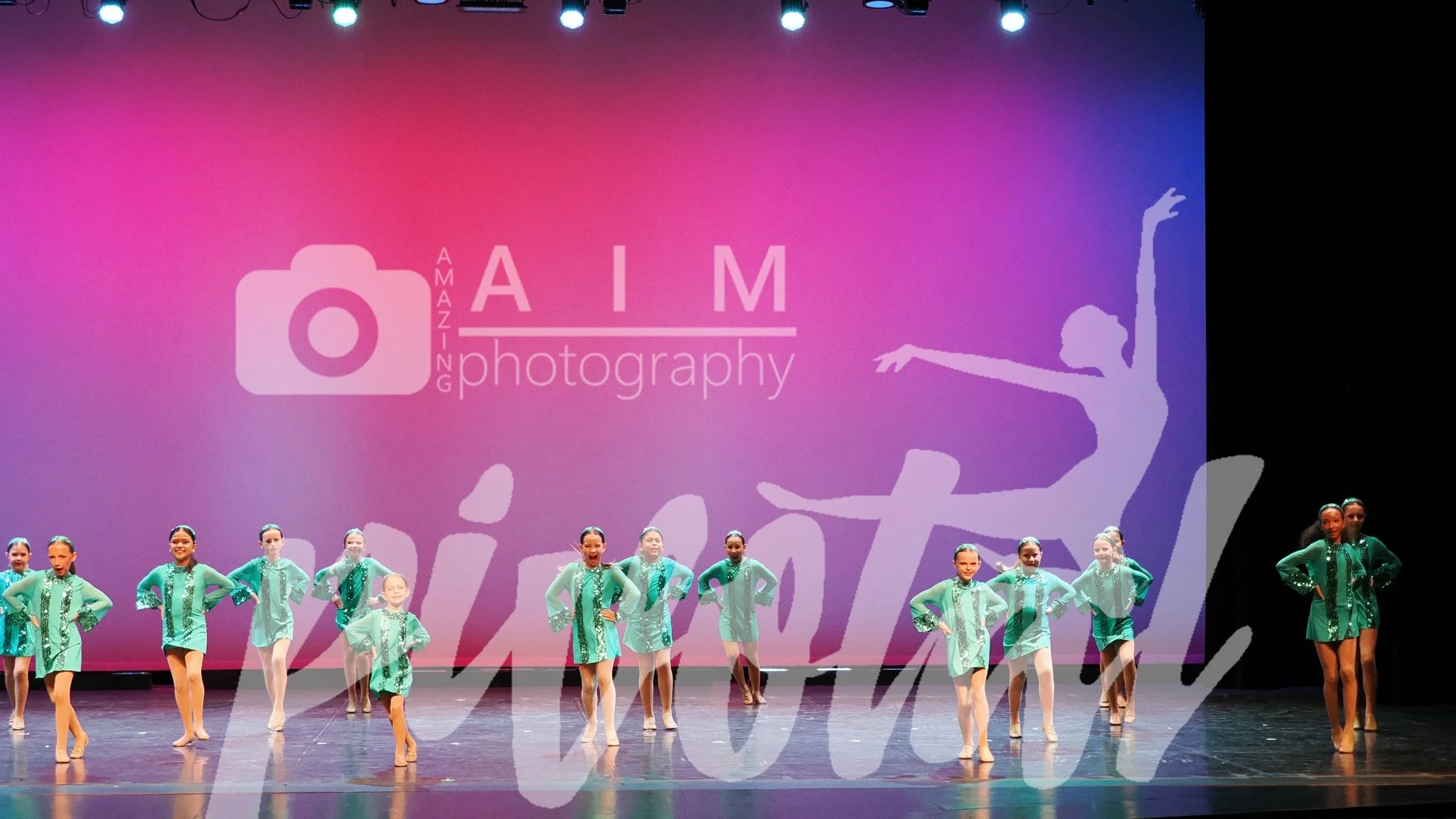 13 Shake Your Groove Thing (7).jpg