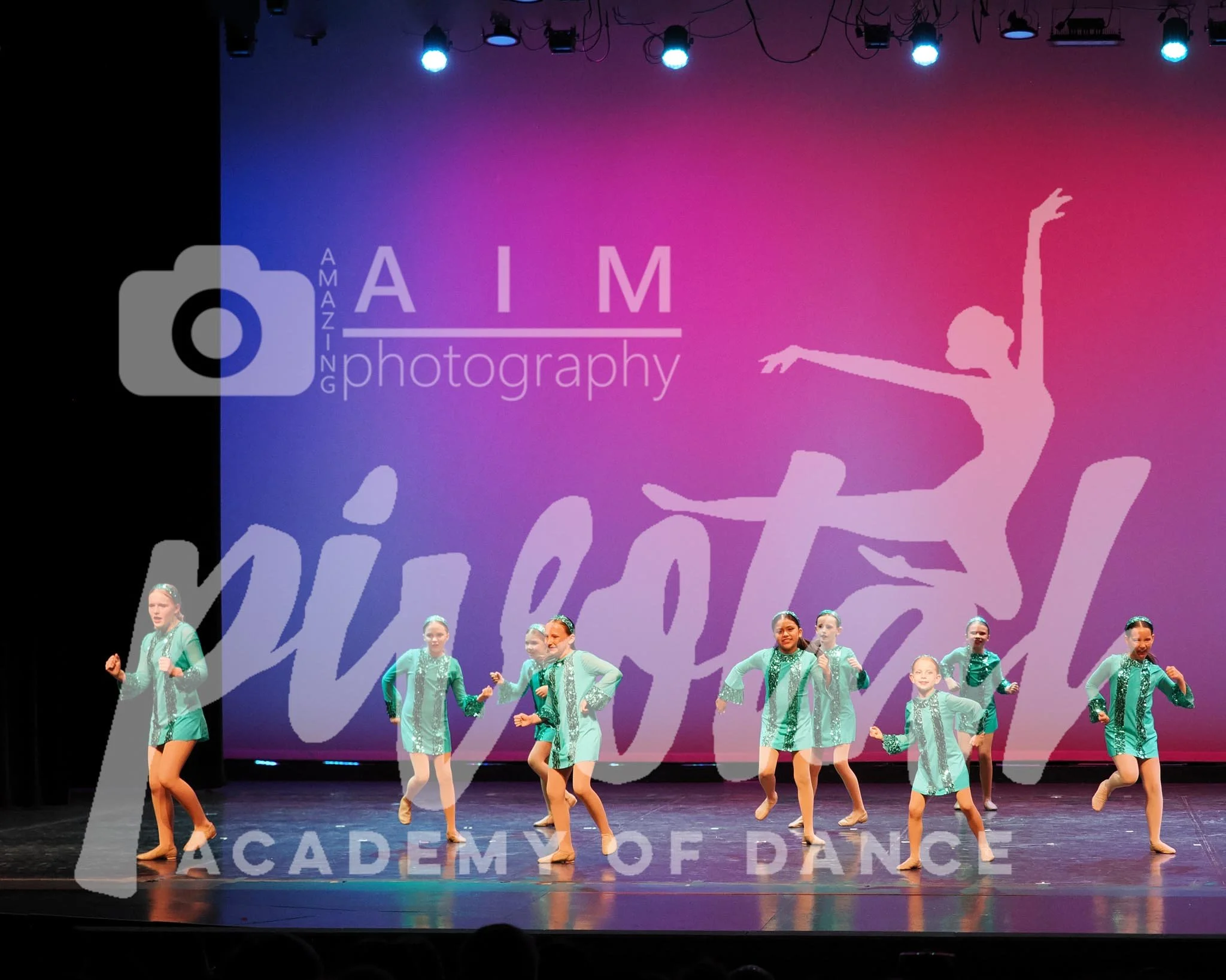 13 Shake Your Groove Thing (10).jpg
