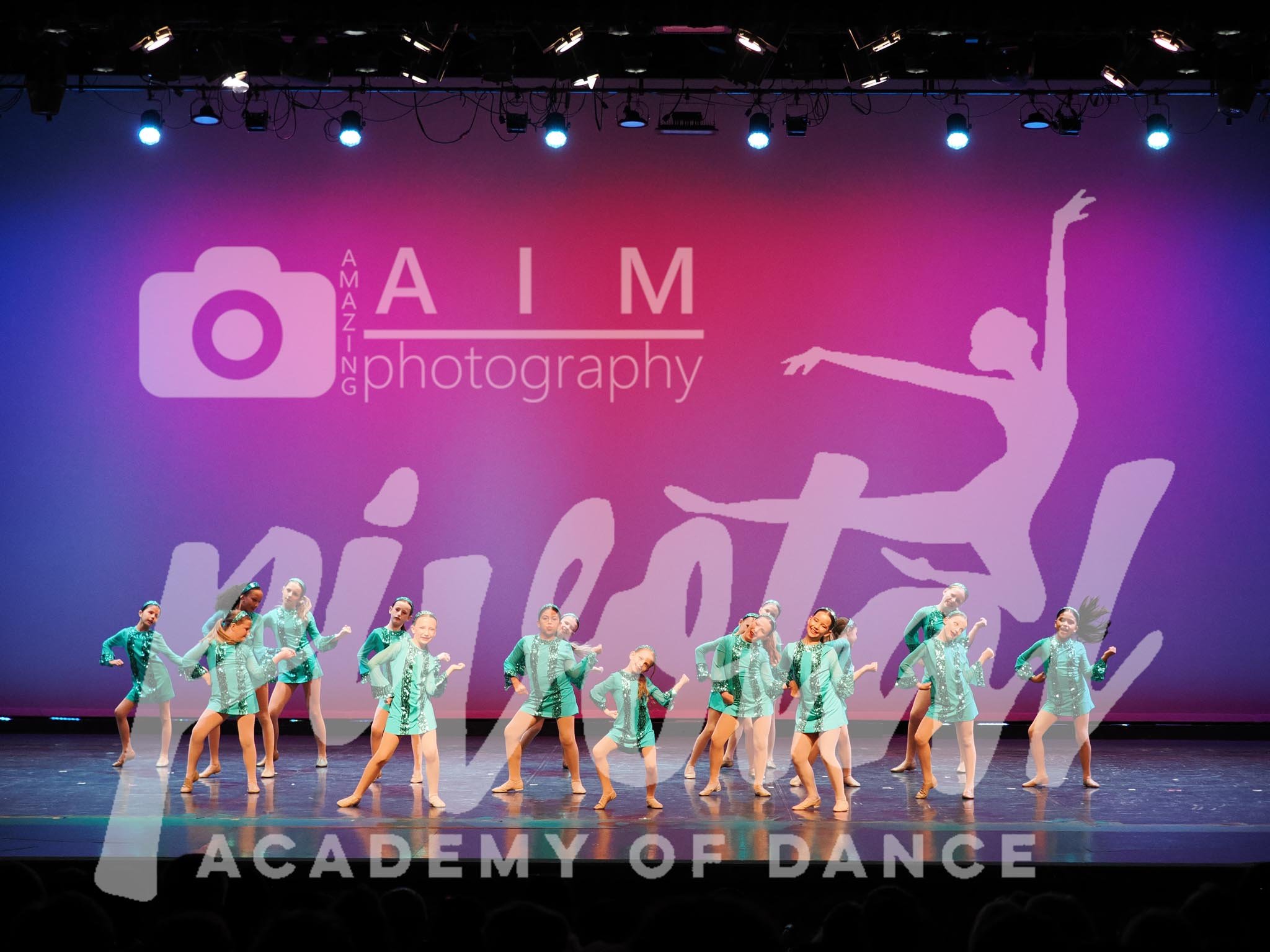 13 Shake Your Groove Thing (19).jpg