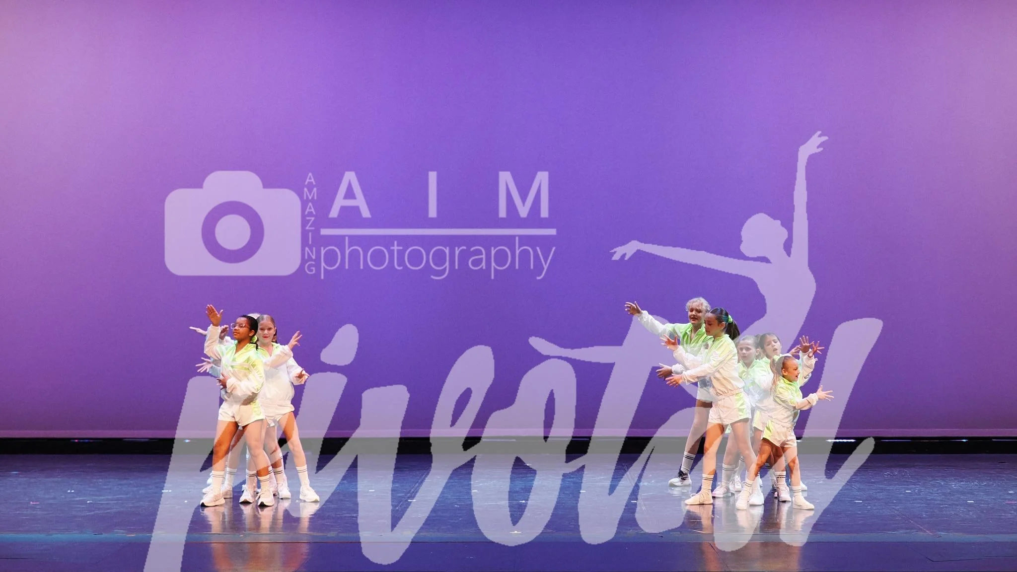 17 Debut (6).jpg