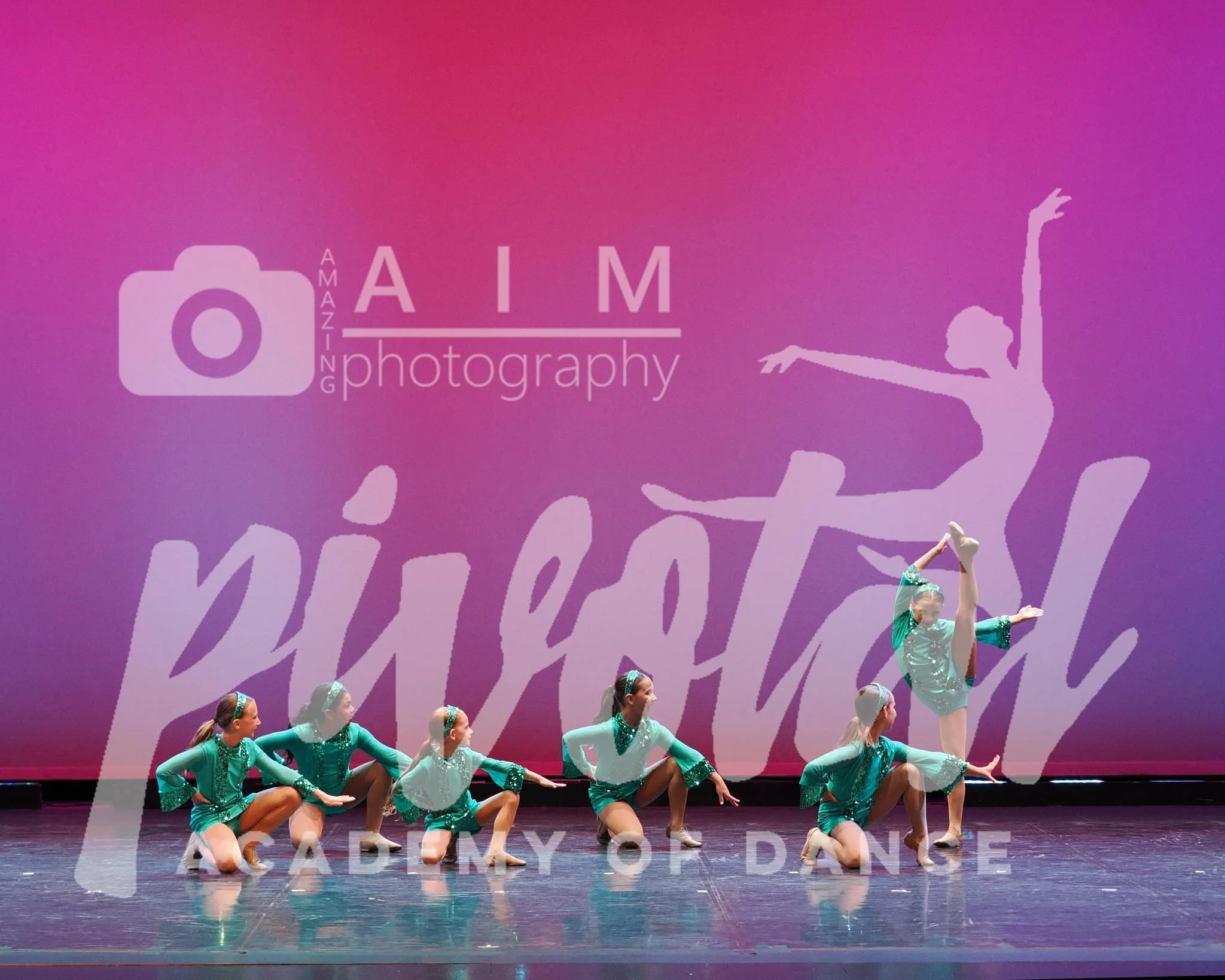 13 Shake Your Groove Thing (15).jpg