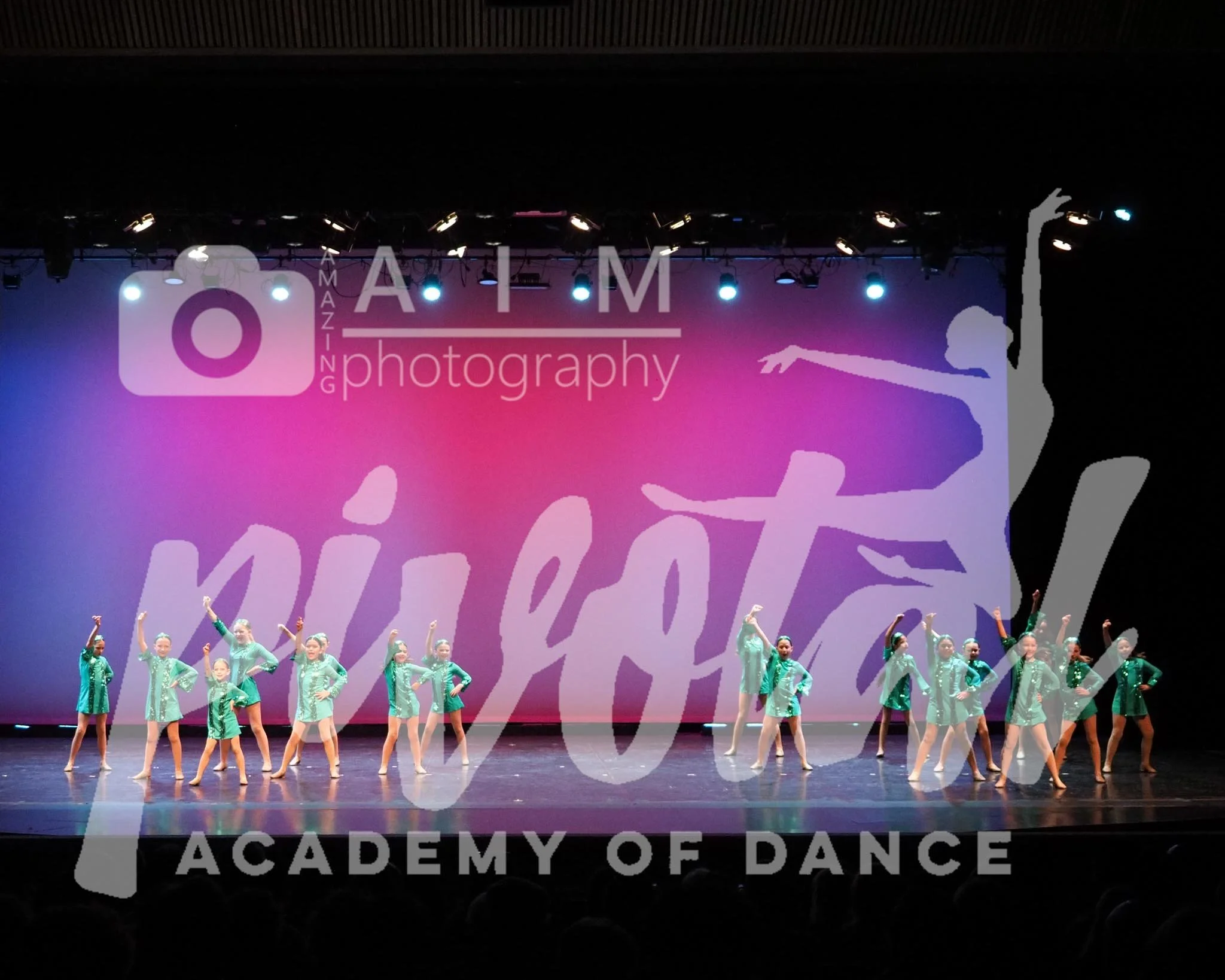 13 Shake Your Groove Thing (20).jpg