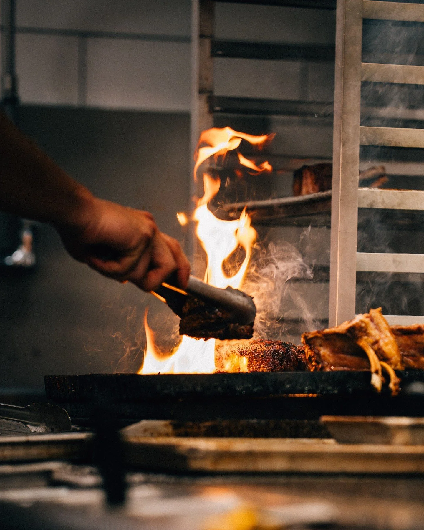 Where fire meets finesse. Behind the scenes, every sear, flame, and finish is part of a greater pursuit: flavor, perfected.
#HotelWailea #relaischateaux #therestauranthw

📸: @troxphotos