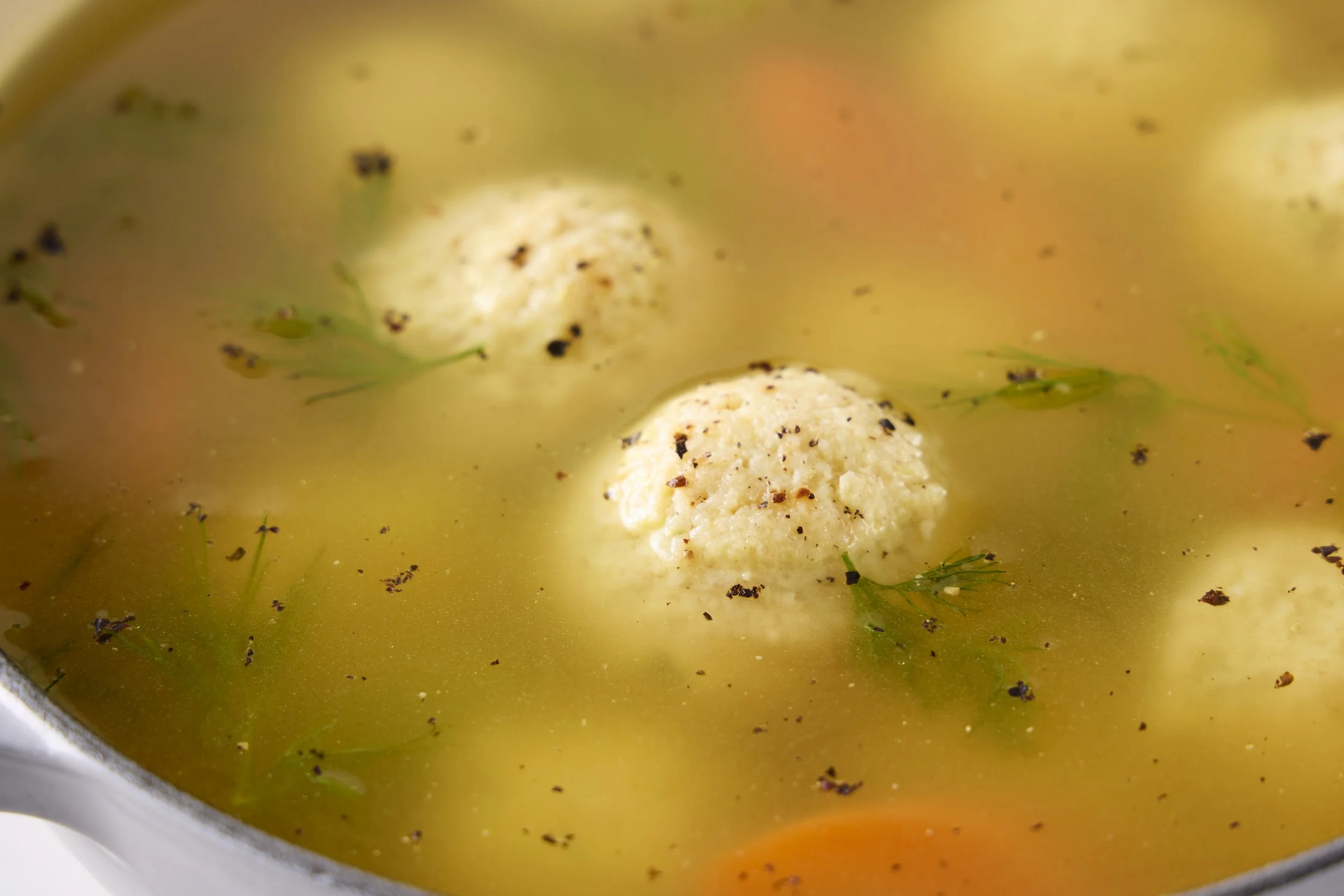 Passover-Matzoh-Ball-Soup-Tier3-2026-offstand-0252-full.jpg