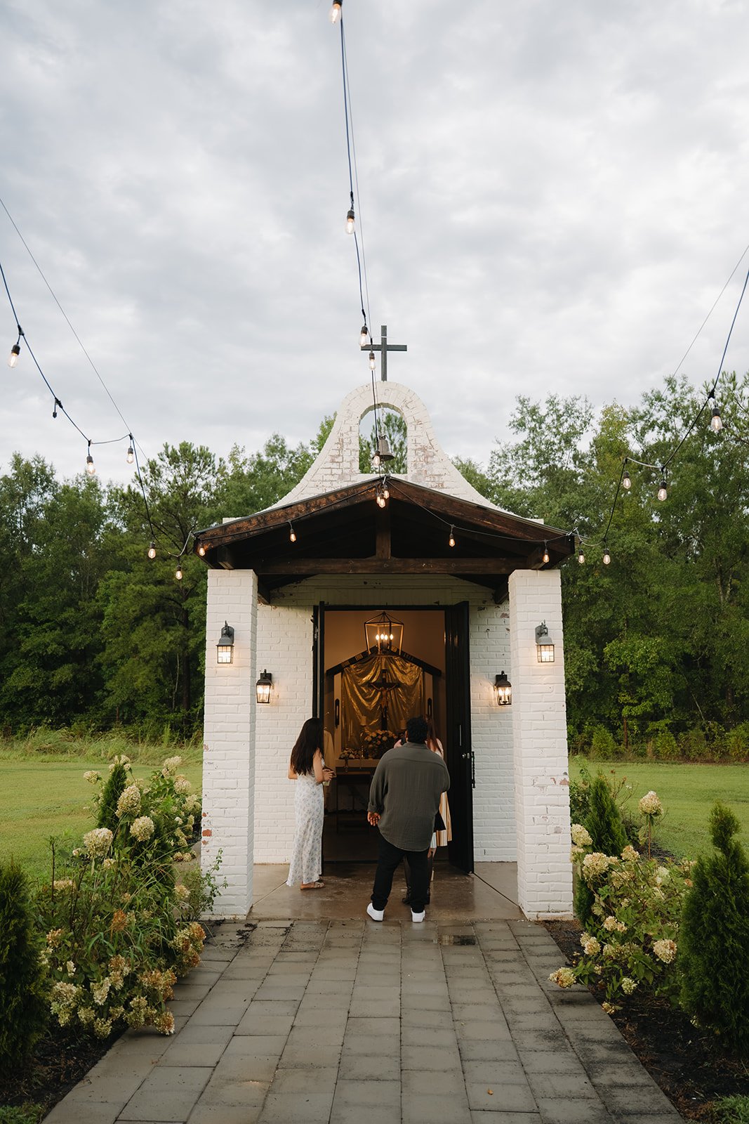 capilla at suenos casa jk nc wedding venue