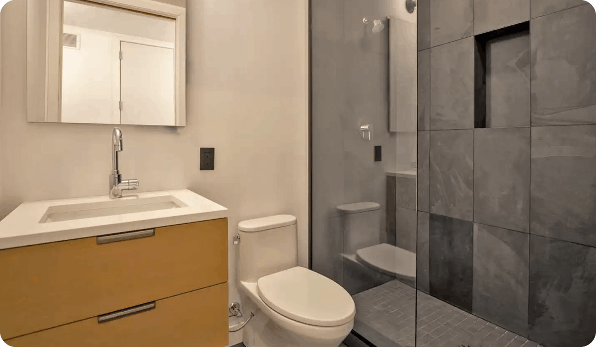 1125 Estates Half Bath Pic (1).png