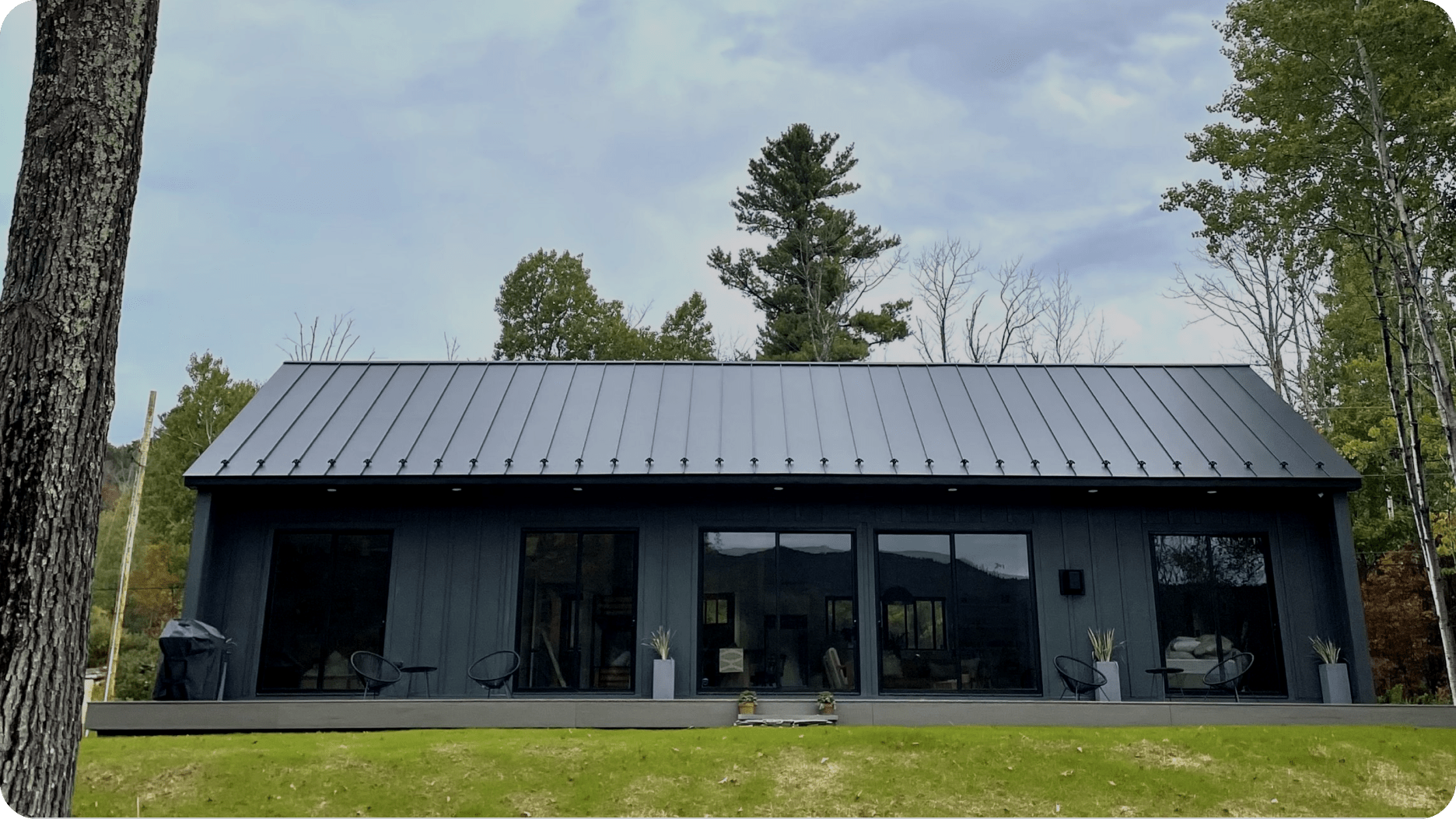 Casa Nevana – Modern Elegance in Hunter, NY