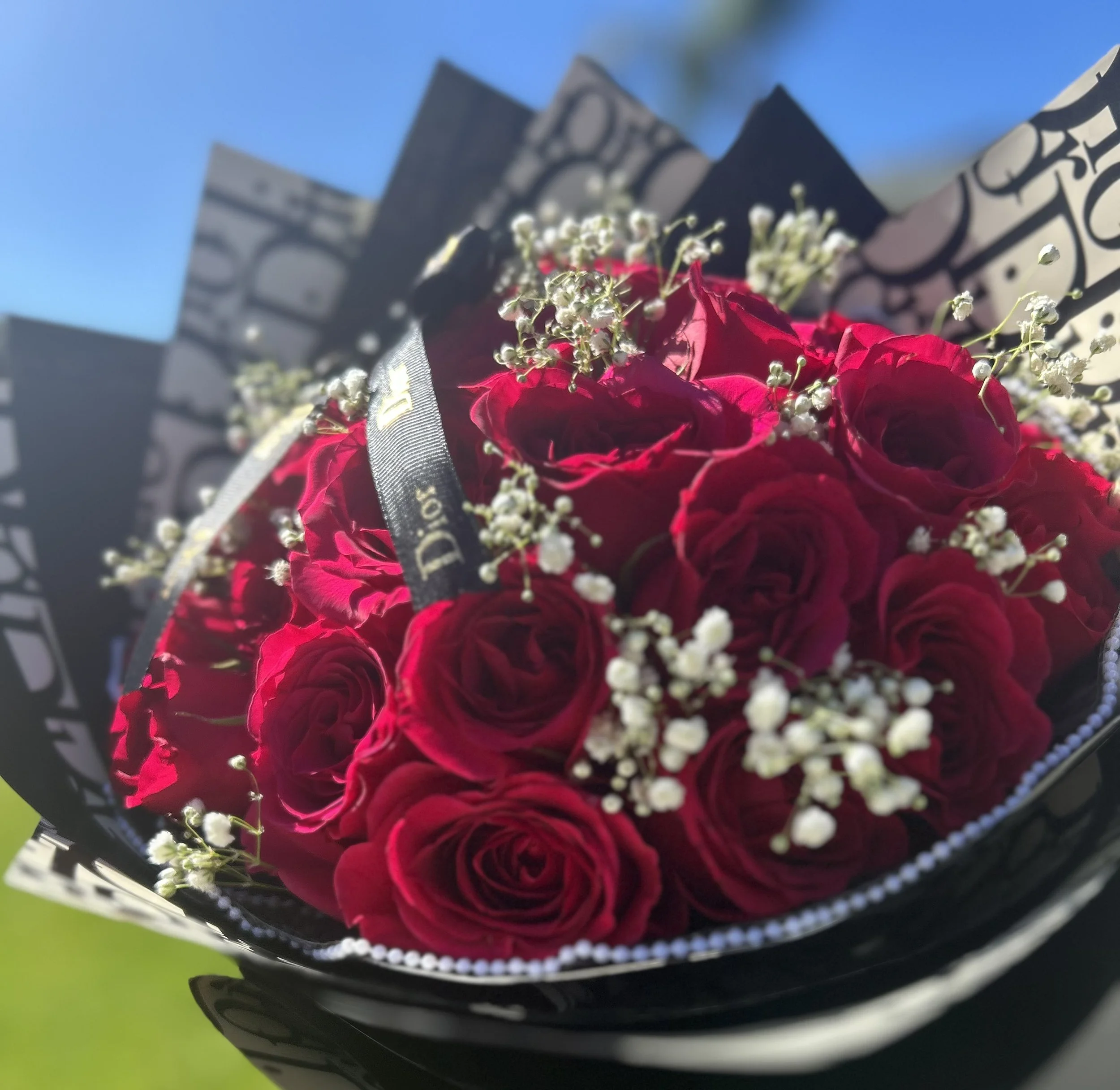 The Grande Love Bouquet