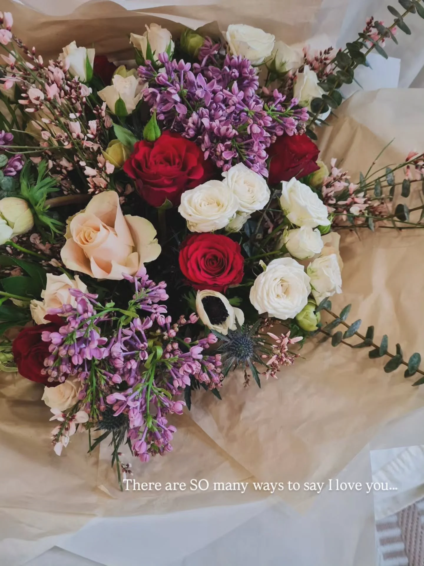 VALENTINES DAY ❤️ 

Which one will you choose? 

🌹 Buy her flowers from @thegreenroom.florals 
🍸 Take her for a fancy meal @pistondistillery @littlealskitchen
🥐 Bring her coffee &amp; pastries in bed from @faunmalvern
🎨Book her a colour&nbsp; ana