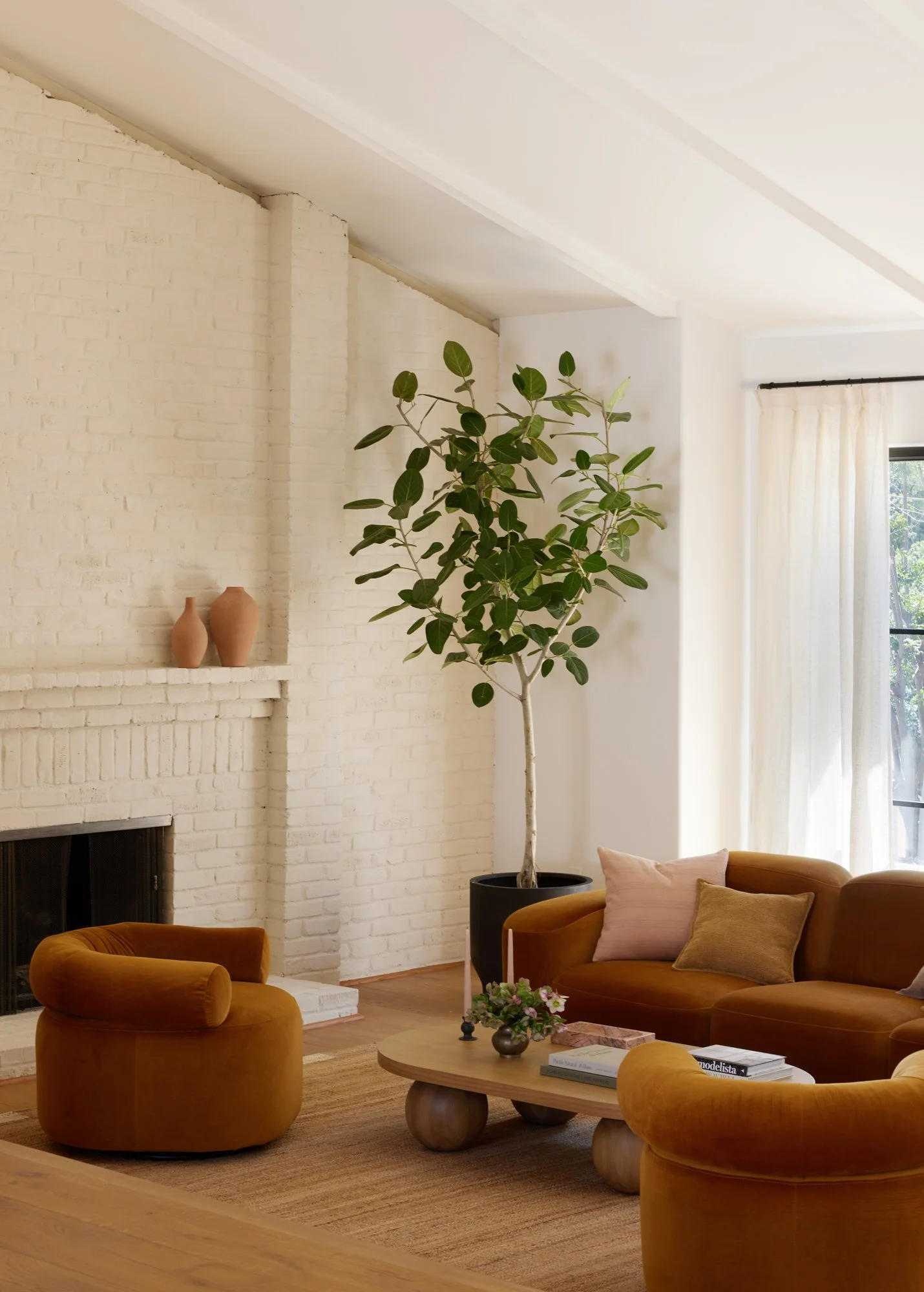 Pillar_Studio_Fuerte_Ranch_Living Room 2.jpg