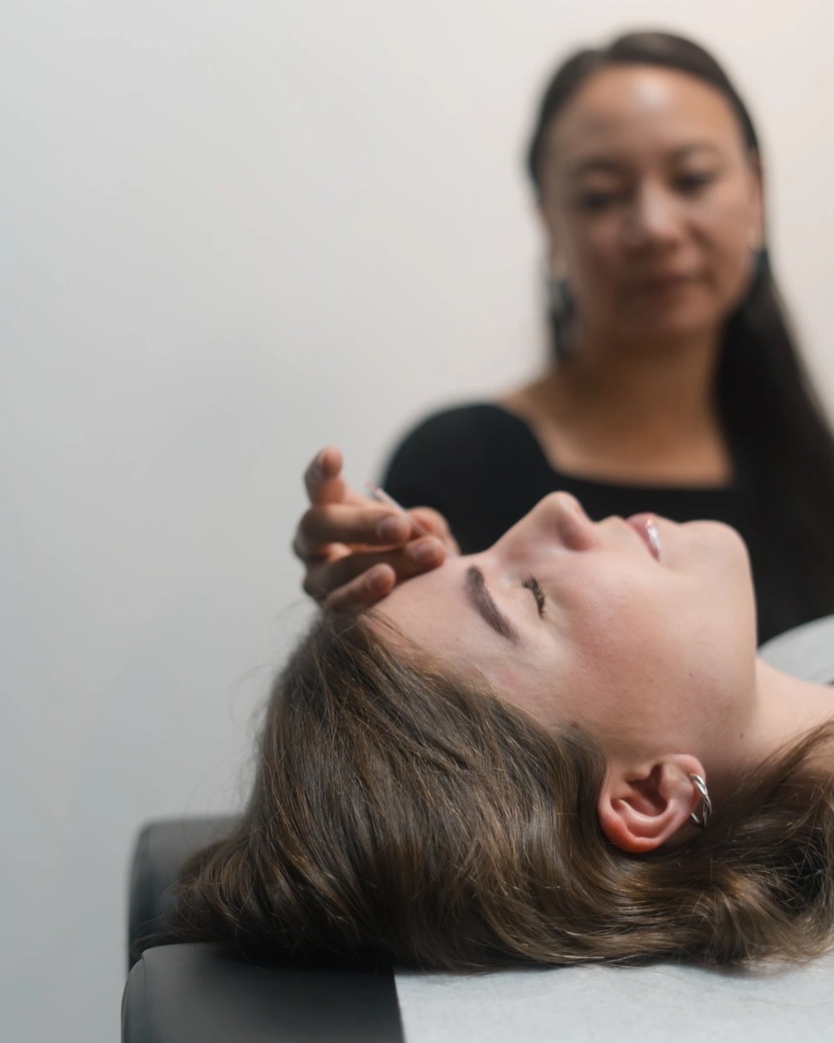 Have you always wanted to try acupuncture? This practice is a whole-body treatment focused on rebalancing the flow of energy (Qi) within the body. Acupuncture can be used to treat a wide variety of symptoms and support health in a holistic and indivi