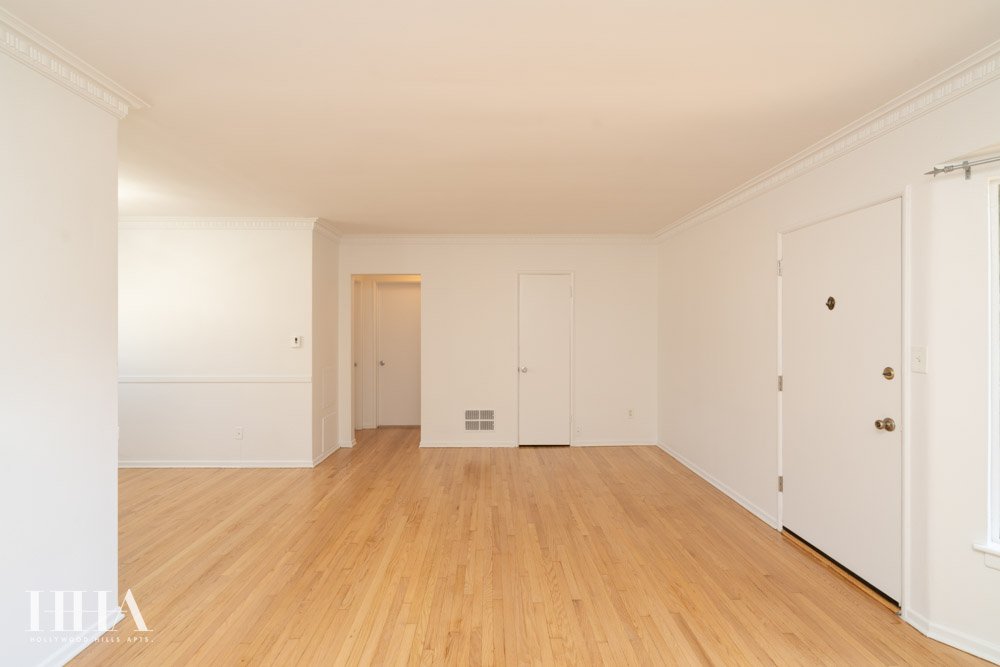 hollywood-hills-apartments-location-scouting-filming-1828-winona-blvd-90027-los-feliz--15.jpg