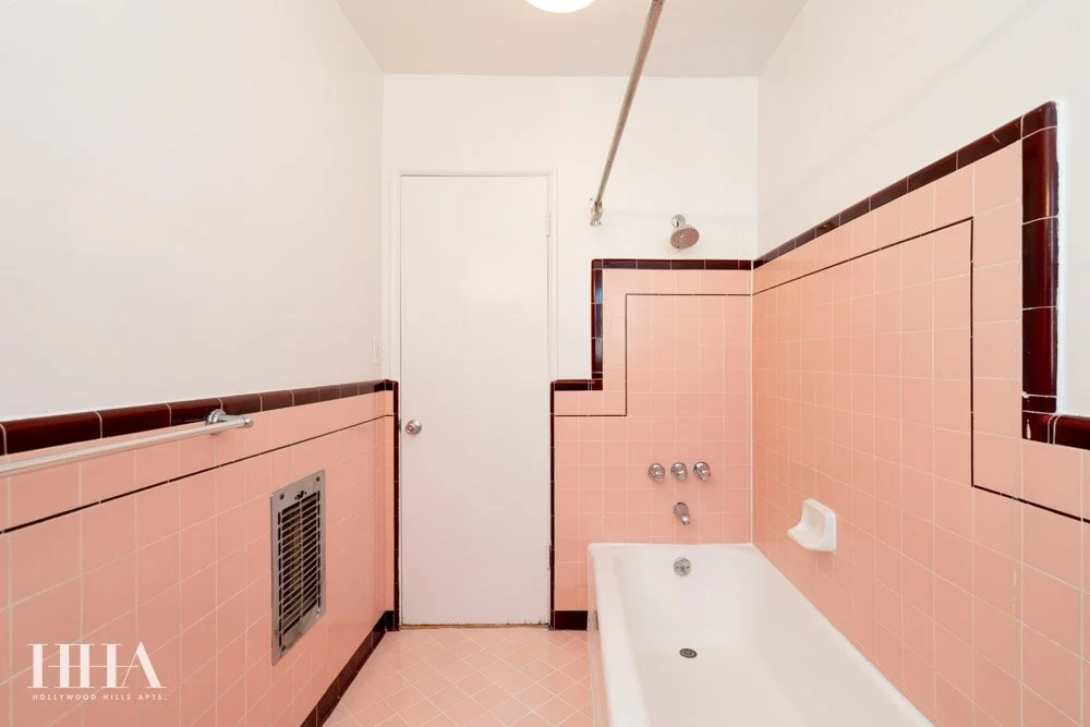 hollywood-hills-apartments-location-scouting-filming-1828-winona-blvd-90027-los-feliz--27.jpg