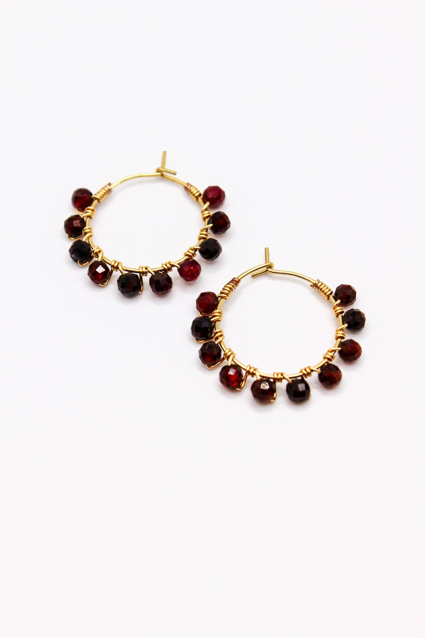 Small Faceted Hoops